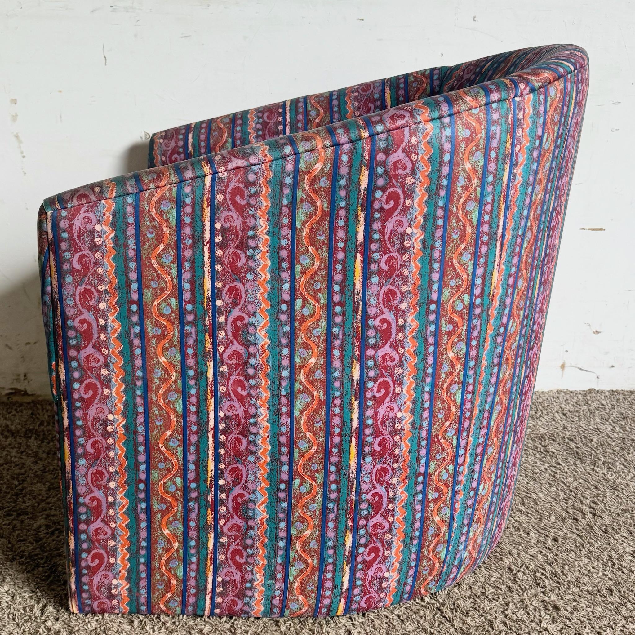 Silla Postmoderna Barrell Multicolor Tela en venta