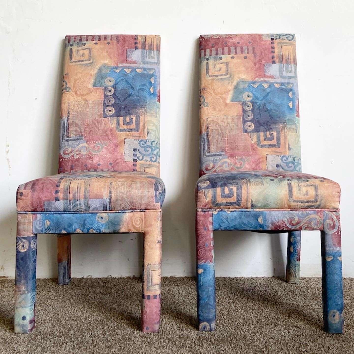 Exceptional set of 6 tags postmodern parsons dining chairs. Each feature a multi colored, orange, red and blue fabric.

Seat height is 19.5 in
