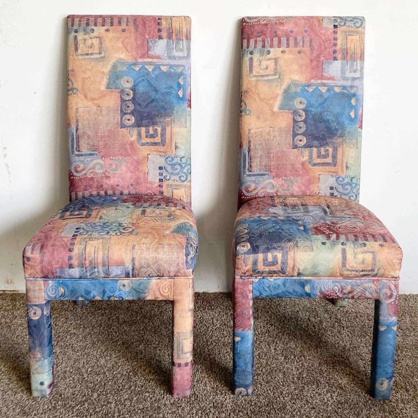 Postmoderne Chaises de salle à manger postmodernes multicolores Parsons - Lot de 6 en vente