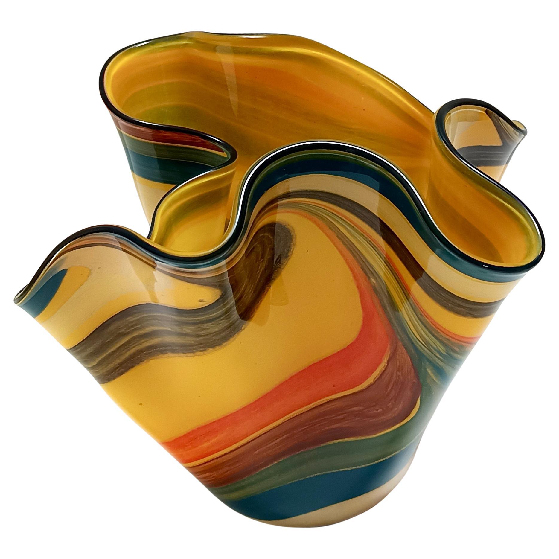 Jarrón posmoderno multicolor de cristal de Murano Fazzoletto, Italia