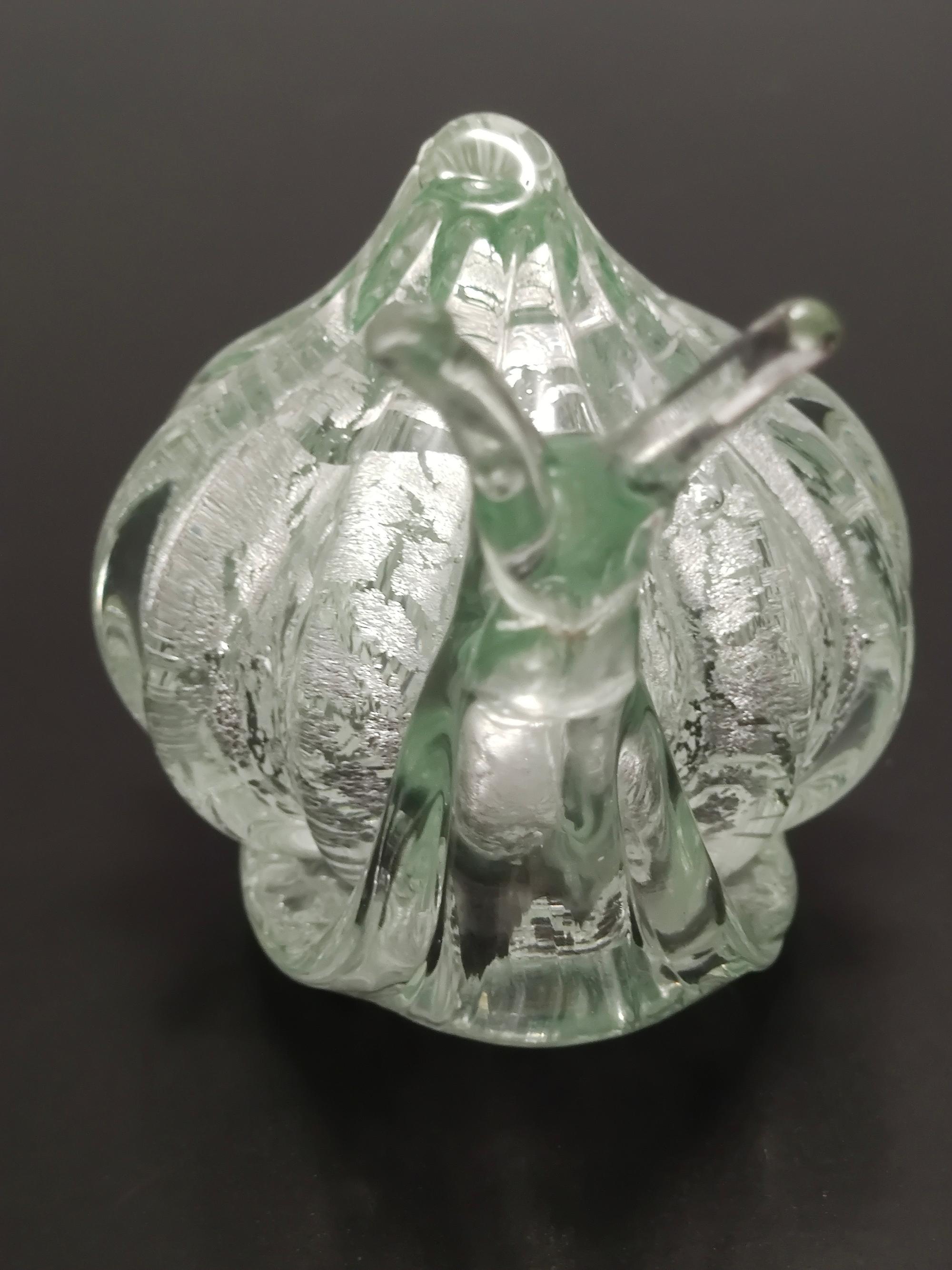 Postmodern Murano Glass Snail Decorative Figure by La Murrina with Silver Flakes In Excellent Condition In Bresso, Lombardy