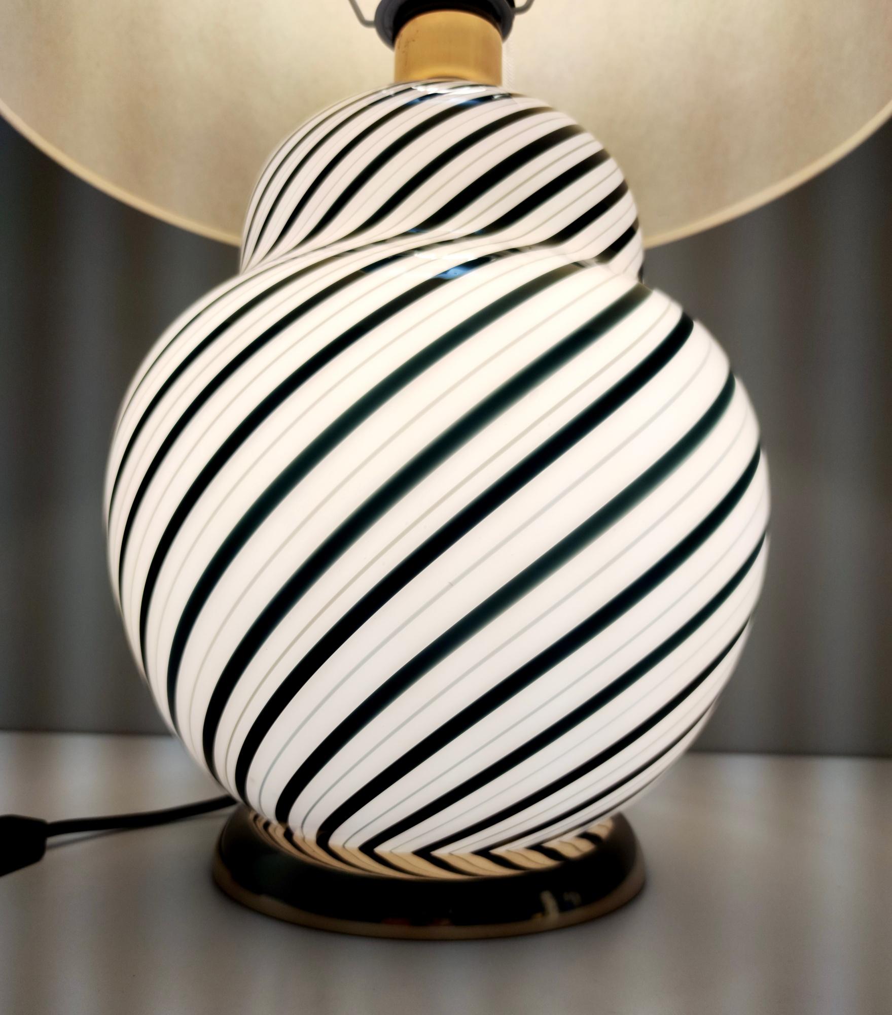 Postmodern Murano Glass Table Lamp in the Style of Lino Tagliapietra, Italy For Sale 9