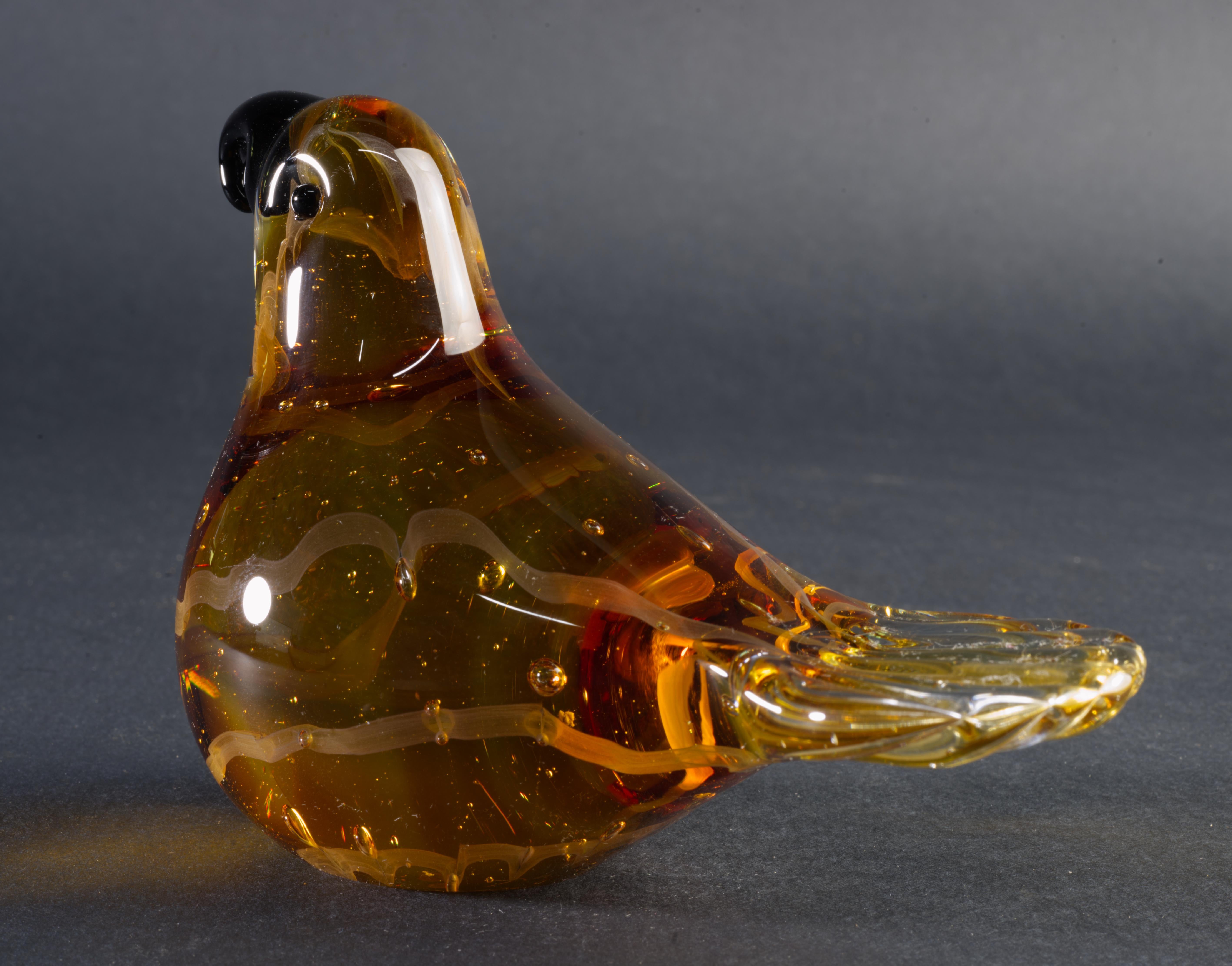 Italian Postmodern Murano Glass Amber Bird Figurine Paperweight For Sale
