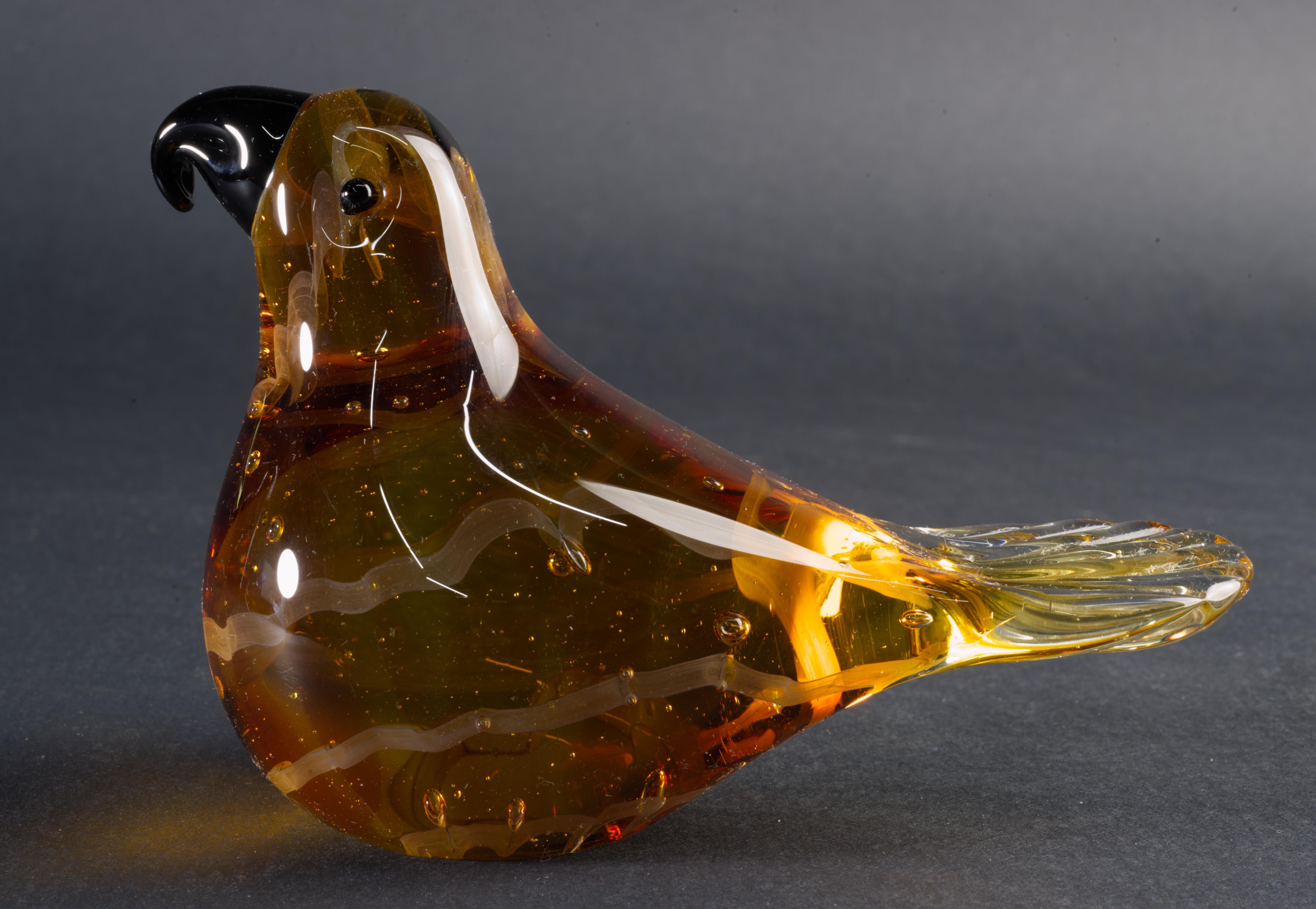 Postmodern Murano Glass Amber Bird Figurine Paperweight For Sale 1