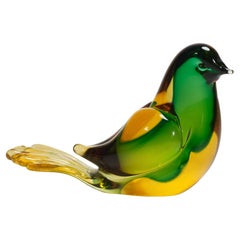 Postmodern Murano Sommerso Glass Bird Figurine Paperweight Green Amber