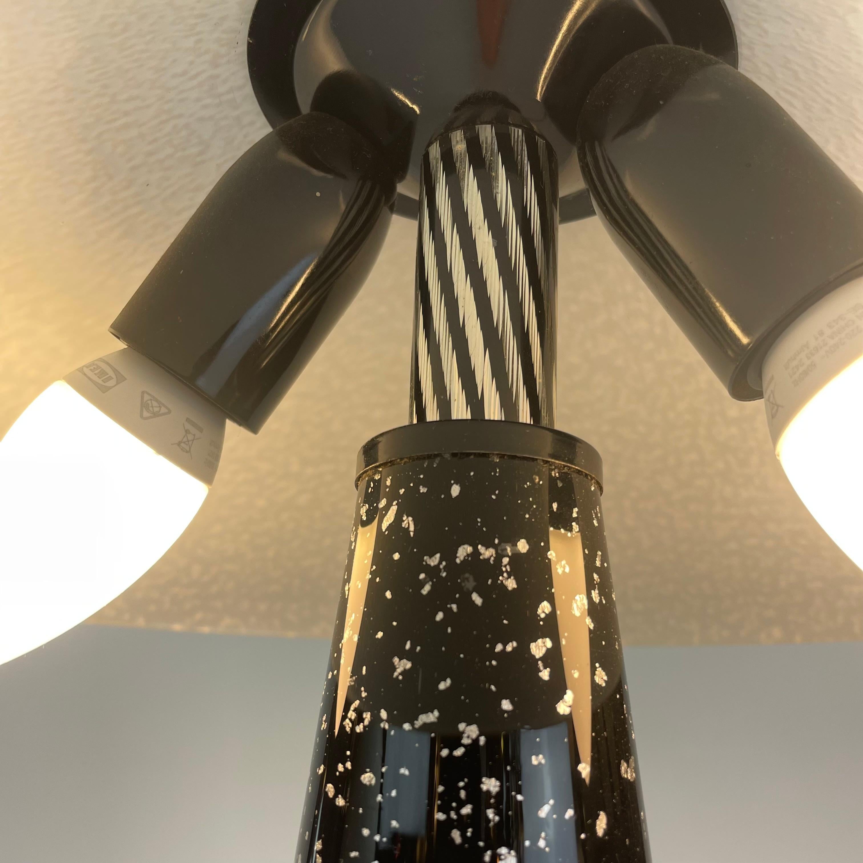 Postmoderne Murano-Tischlampe, 1980er-Jahre (Ende des 20. Jahrhunderts) im Angebot