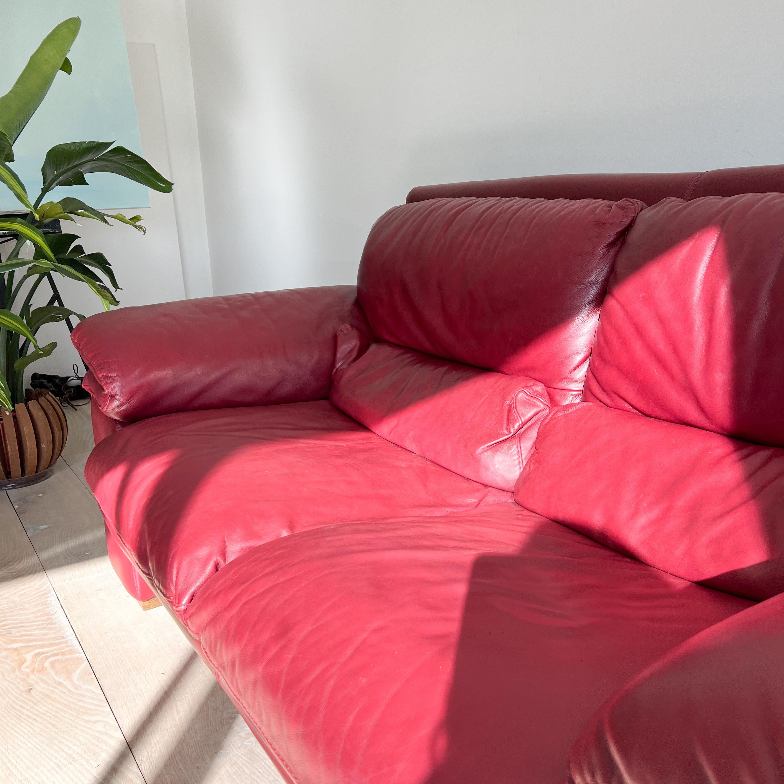 Postmodern Nicoletti Salotti Dark Red Leather Sofa/Loveseat - Made in Italy 6
