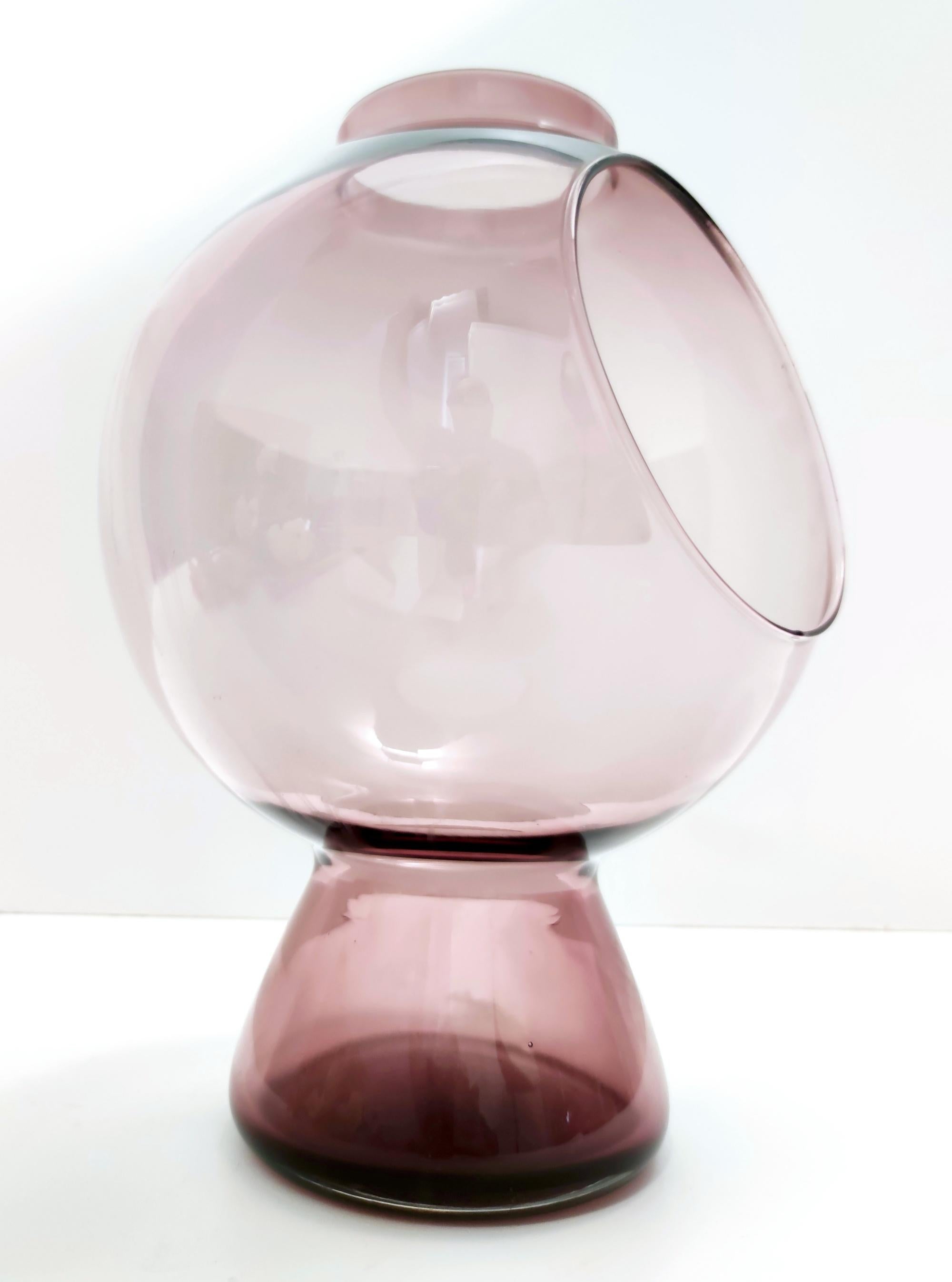 Postmodern Old Rose Murano Glass Vase with a Hole, Italy For Sale 4
