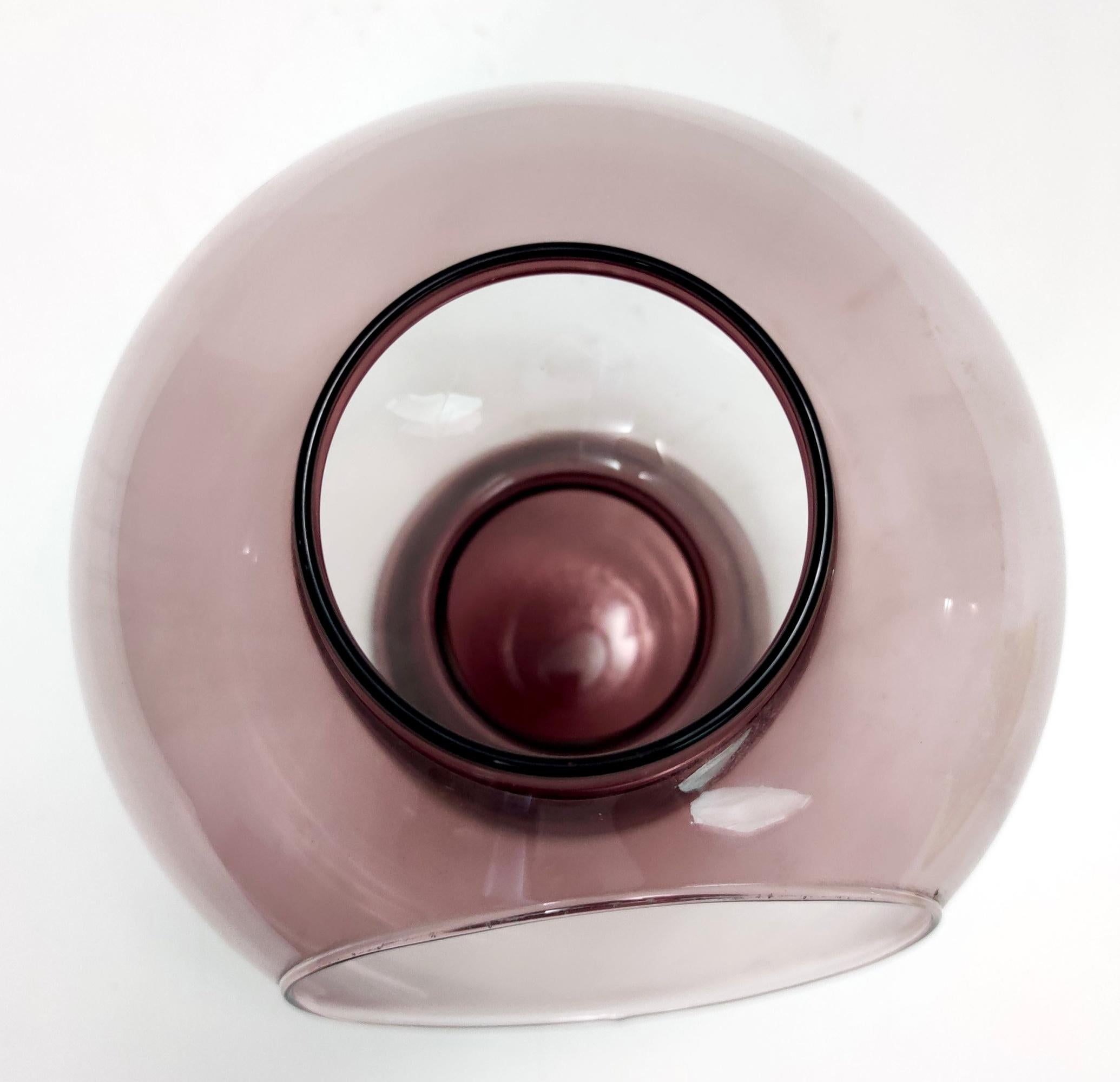 Postmodern Old Rose Murano Glass Vase with a Hole, Italy For Sale 7