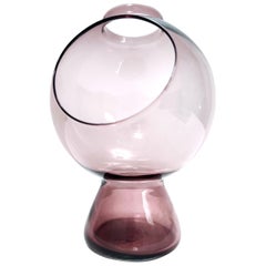 Vaso postmoderno in vetro di Murano rosa antico con foro, Italia