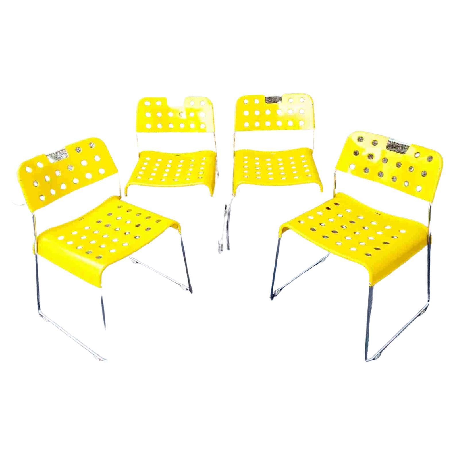 Postmodern Omkstack Chairs by Rodney Kinsman for Bieffeplast, Italy 70s Set of 4