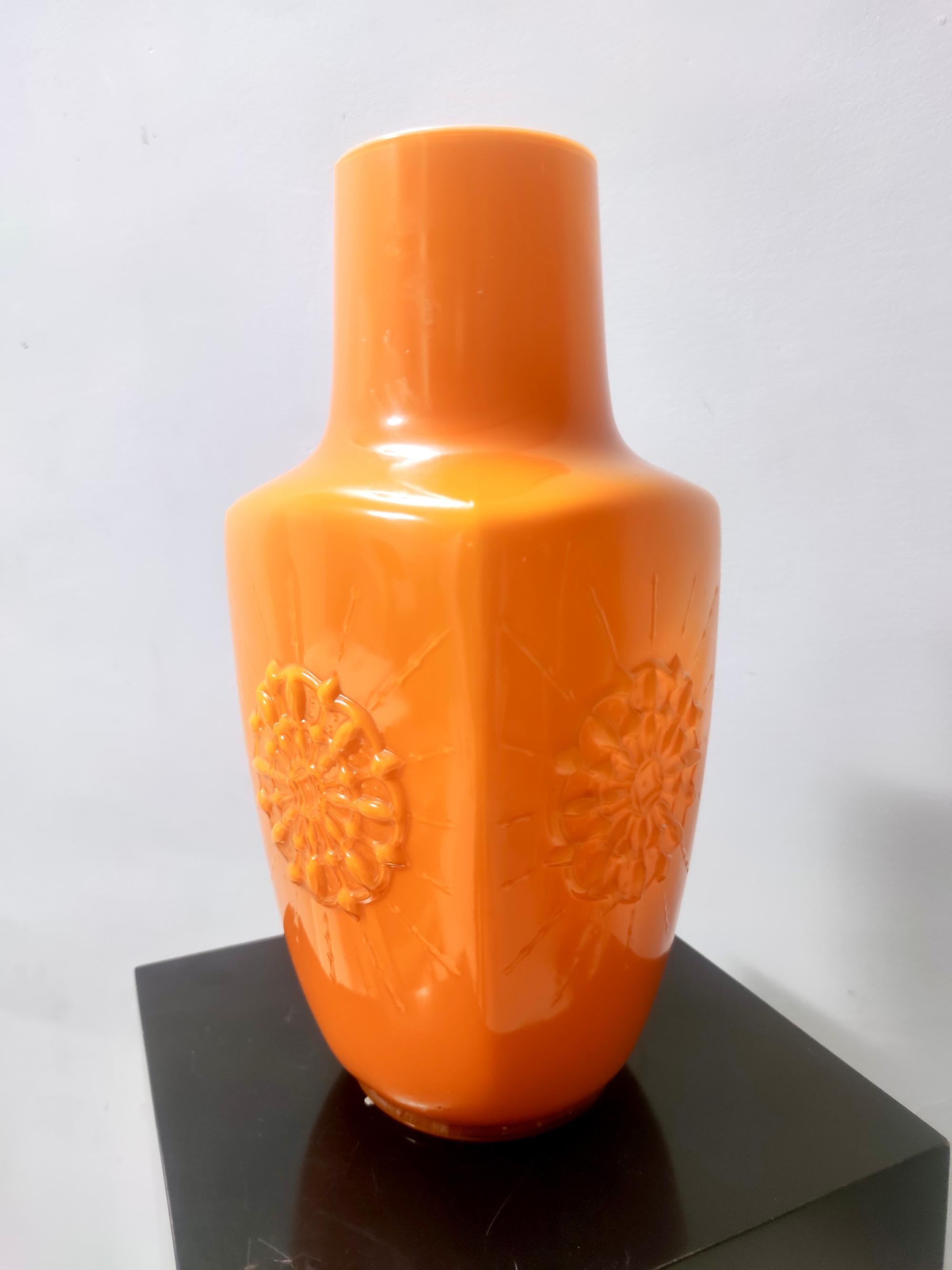 Late 20th Century Postmodern Orange Encased Hand-Blown Glass Flower Vase, Empoli, Italy For Sale