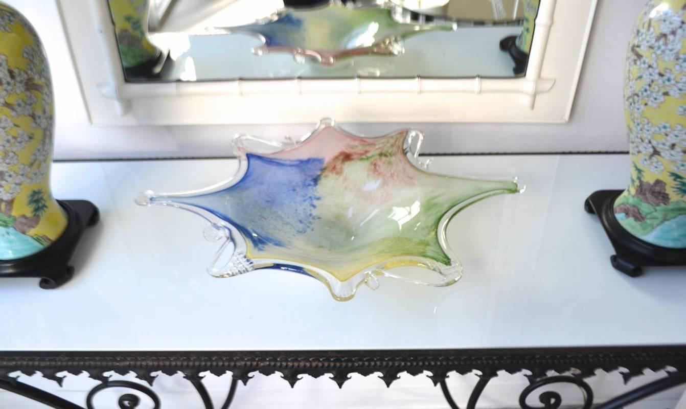 Stunning Postmodern organic form blown glass bowl, circa 1980s. This polychrome Murano centerpiece bowl is in excellent original condition.
