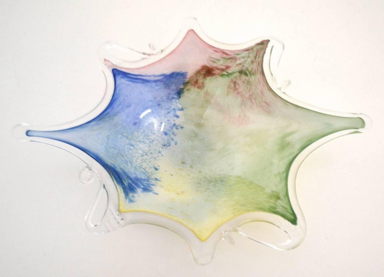 Postmodern Organic Form Blown Glass Bowl In Good Condition For Sale In West Palm Beach, FL