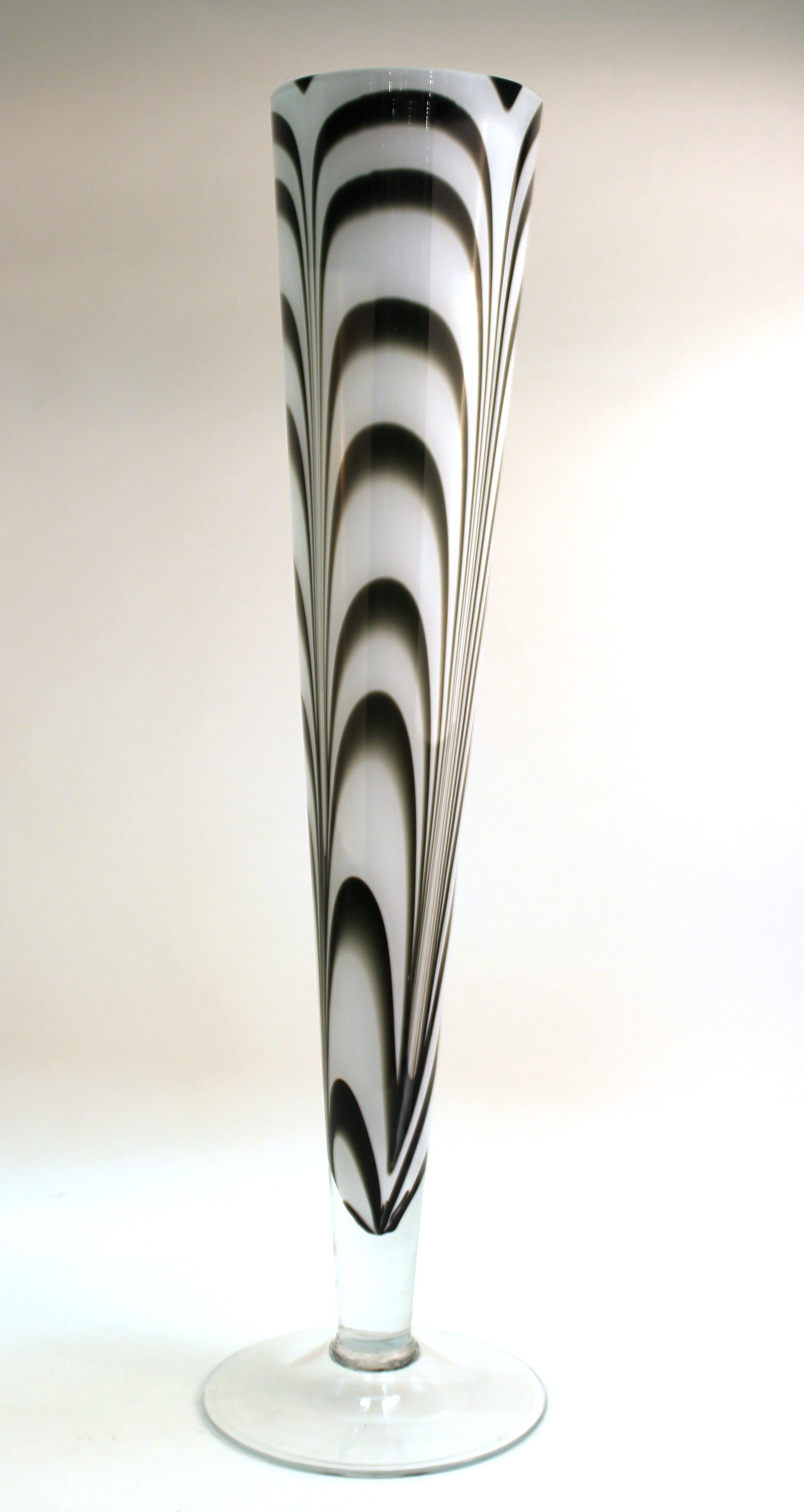 post modern vase