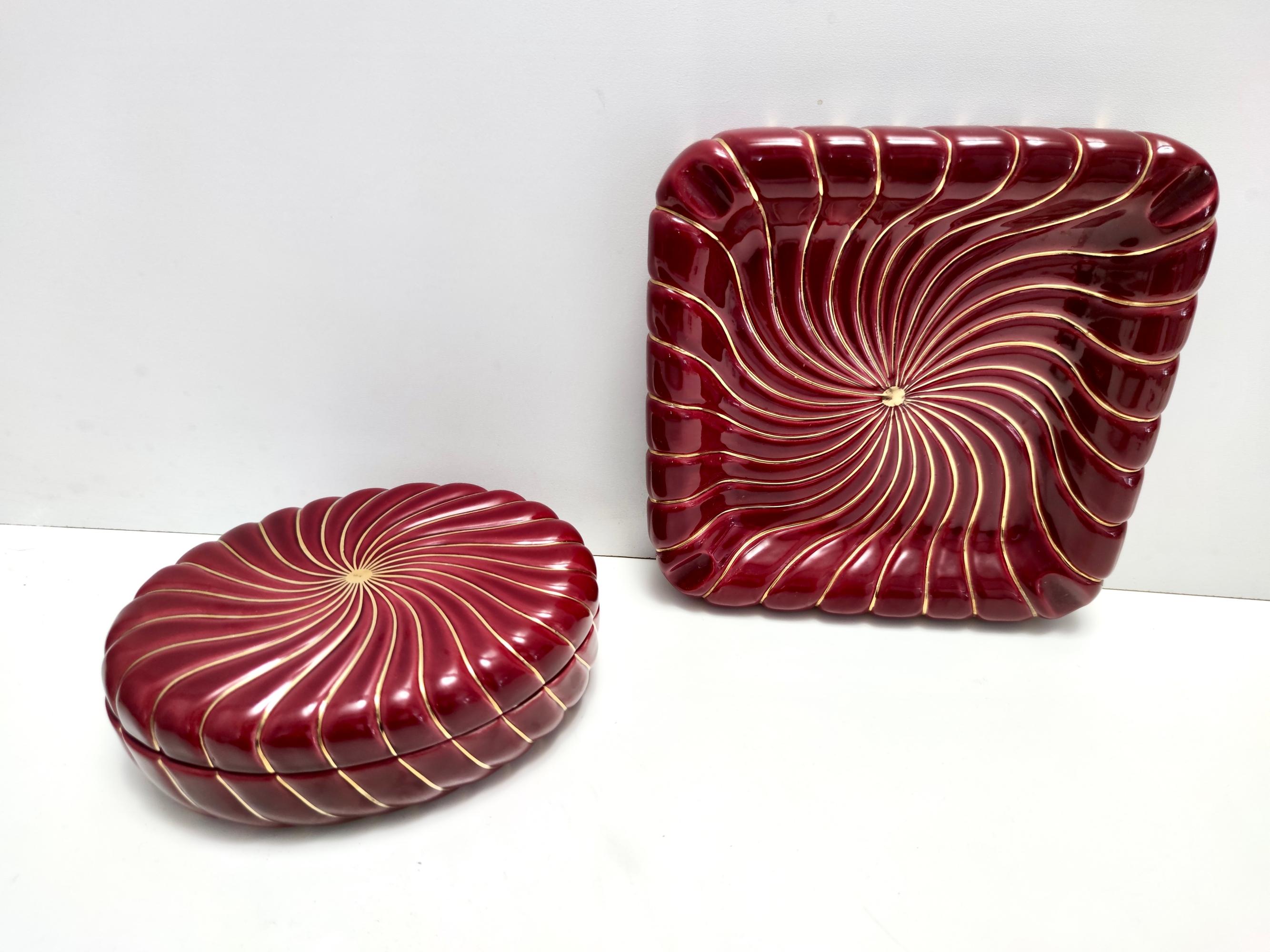Italian Postmodern Pair of Burgundy Glazed Ceramic Vide-Pouches by Tommaso Barbi