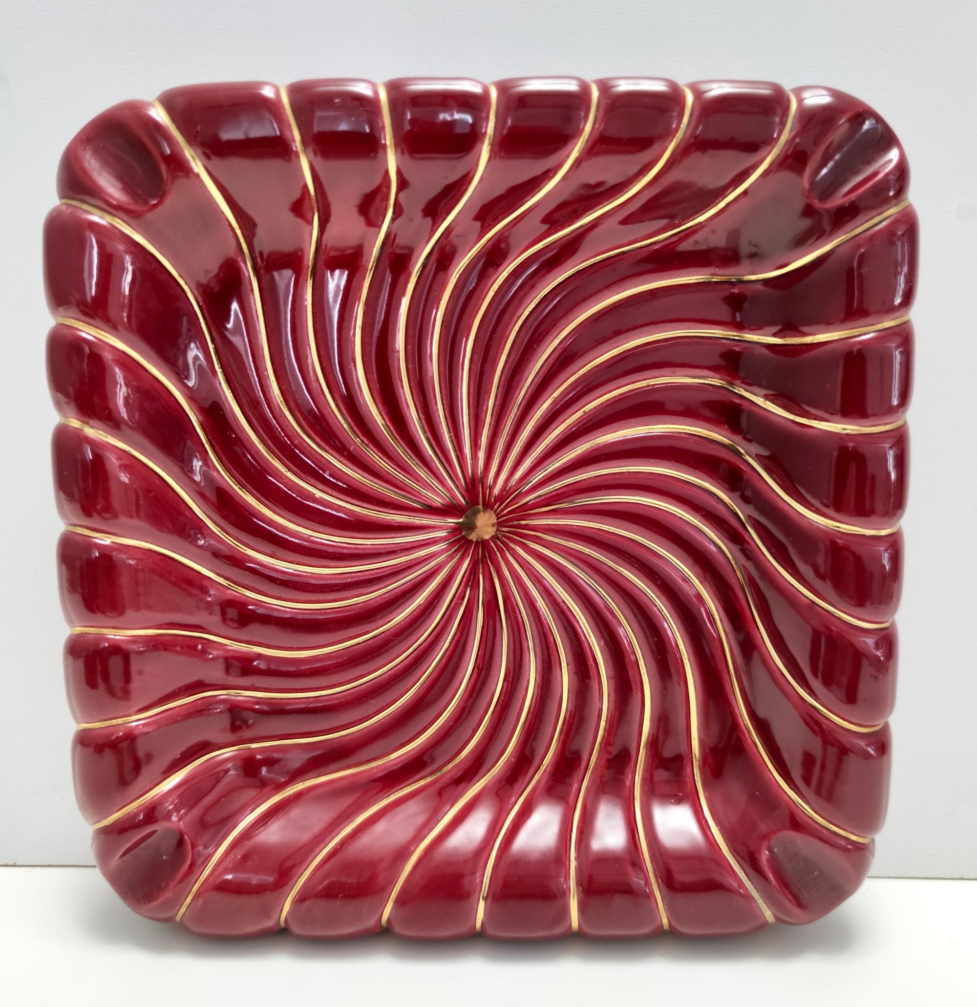 Postmodern Pair of Burgundy Glazed Ceramic Vide-Pouches by Tommaso Barbi 1