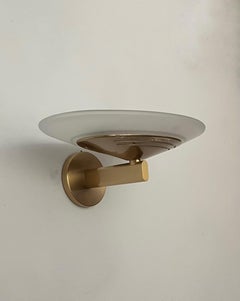 Par de apliques de pared posmodernos de oro de Estiluz, de los años 80