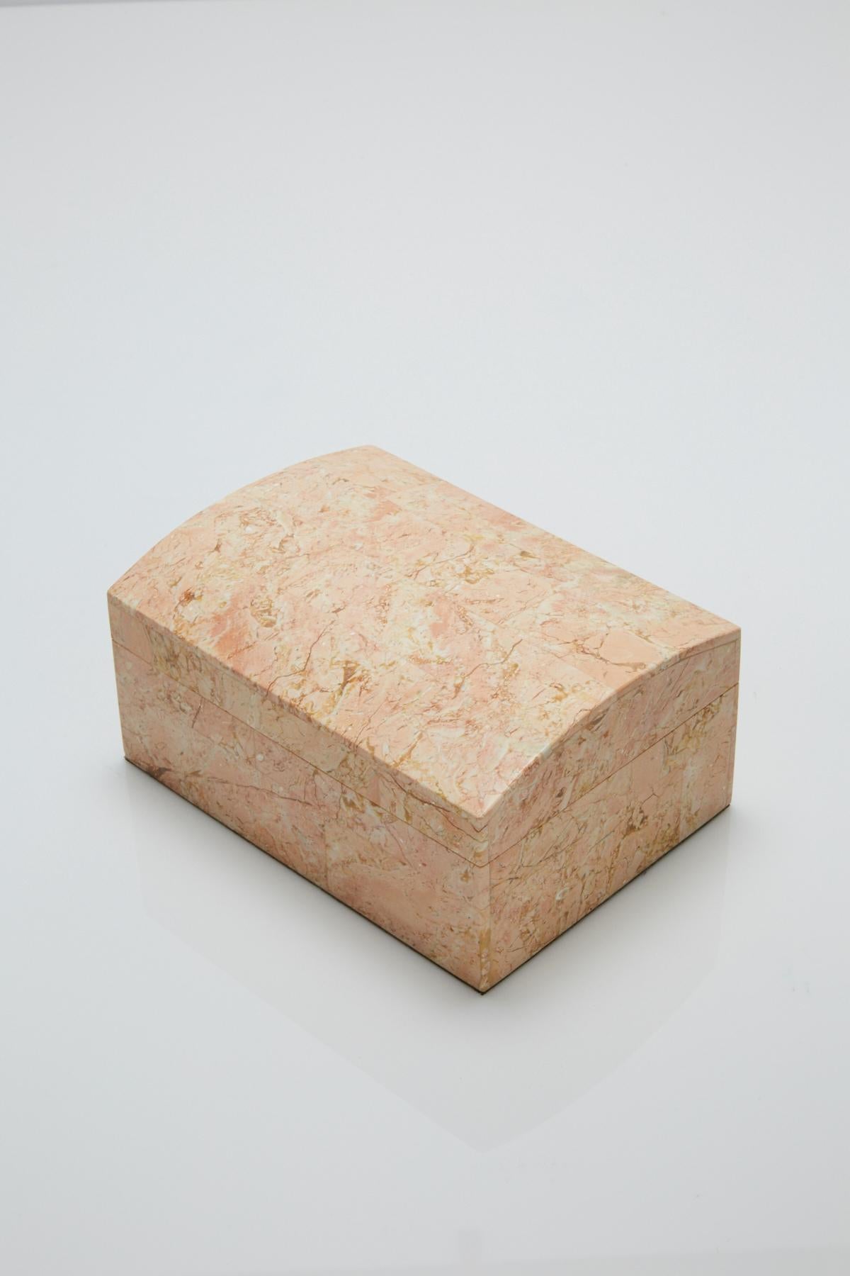 Post-Modern Postmodern Peach Tessellated Stone Lidded Decorative Box, 1990s For Sale