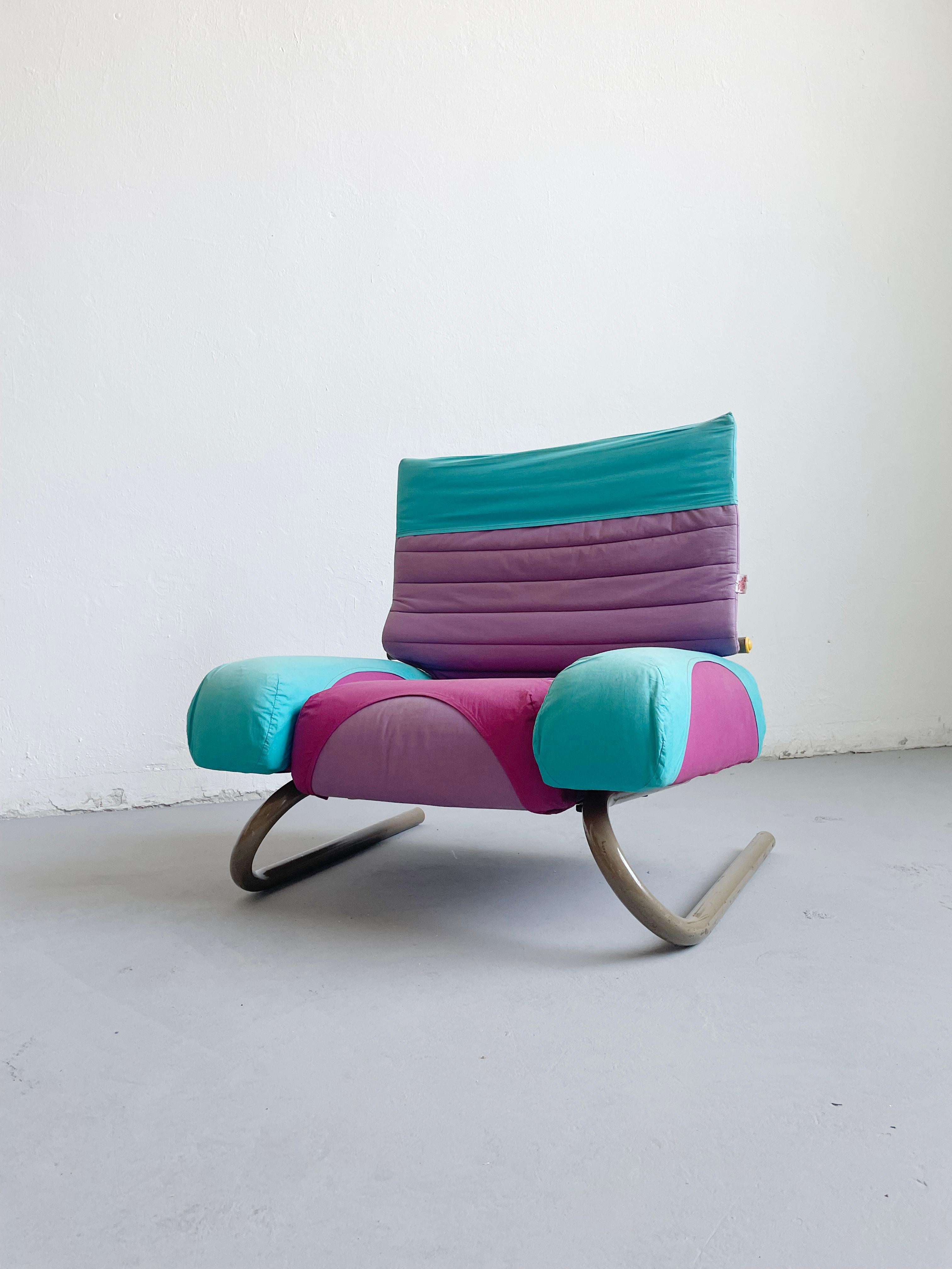 Postmodern 'Peter Pan' Lounge Chair, Michele De Lucchi for Thalia&Co, Italy 1982 For Sale 3