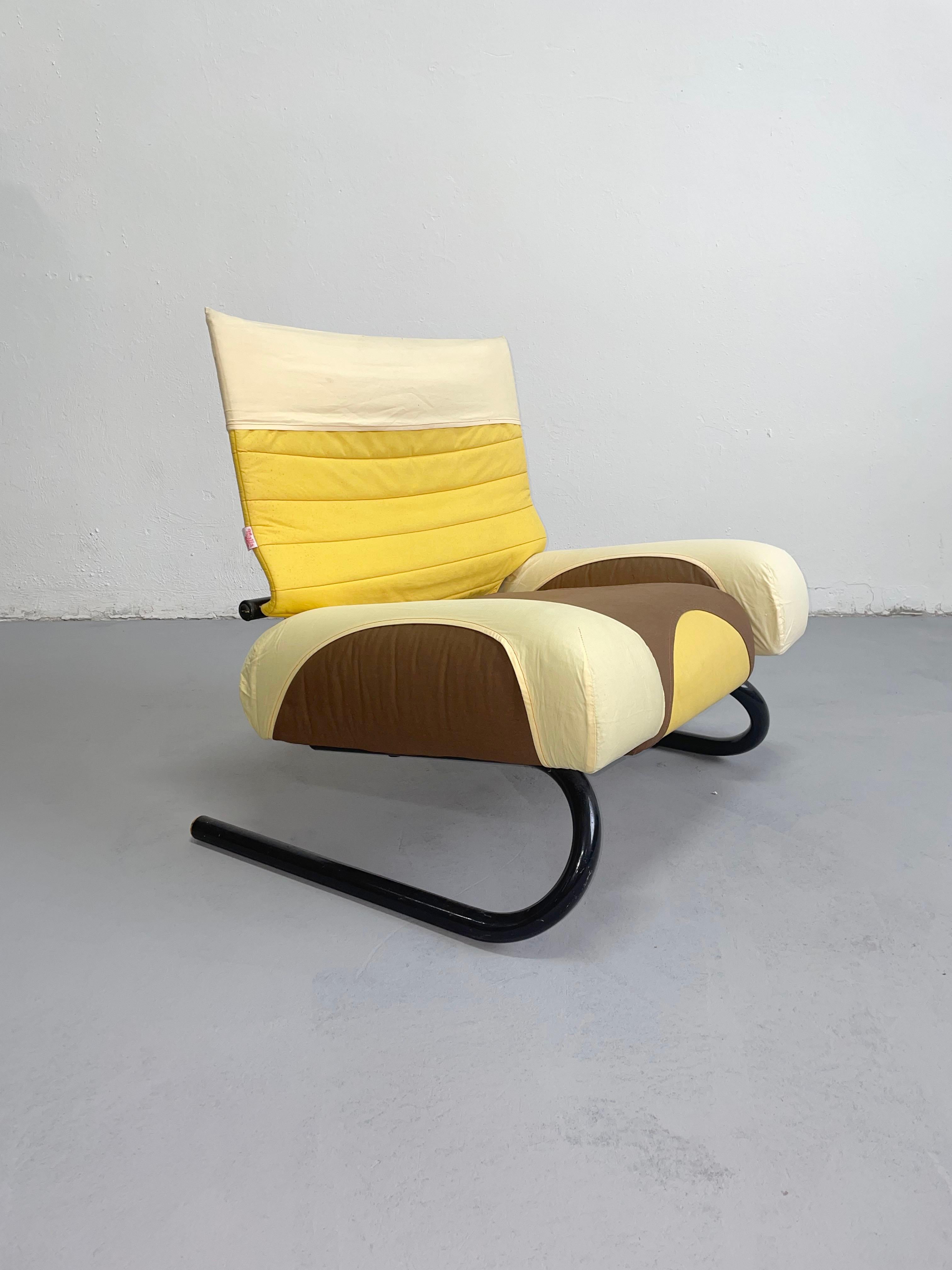 Postmodern 'Peter Pan' Lounge Chair, Michele De Lucchi for Thalia&Co, Italy 1982 In Good Condition For Sale In Zagreb, HR