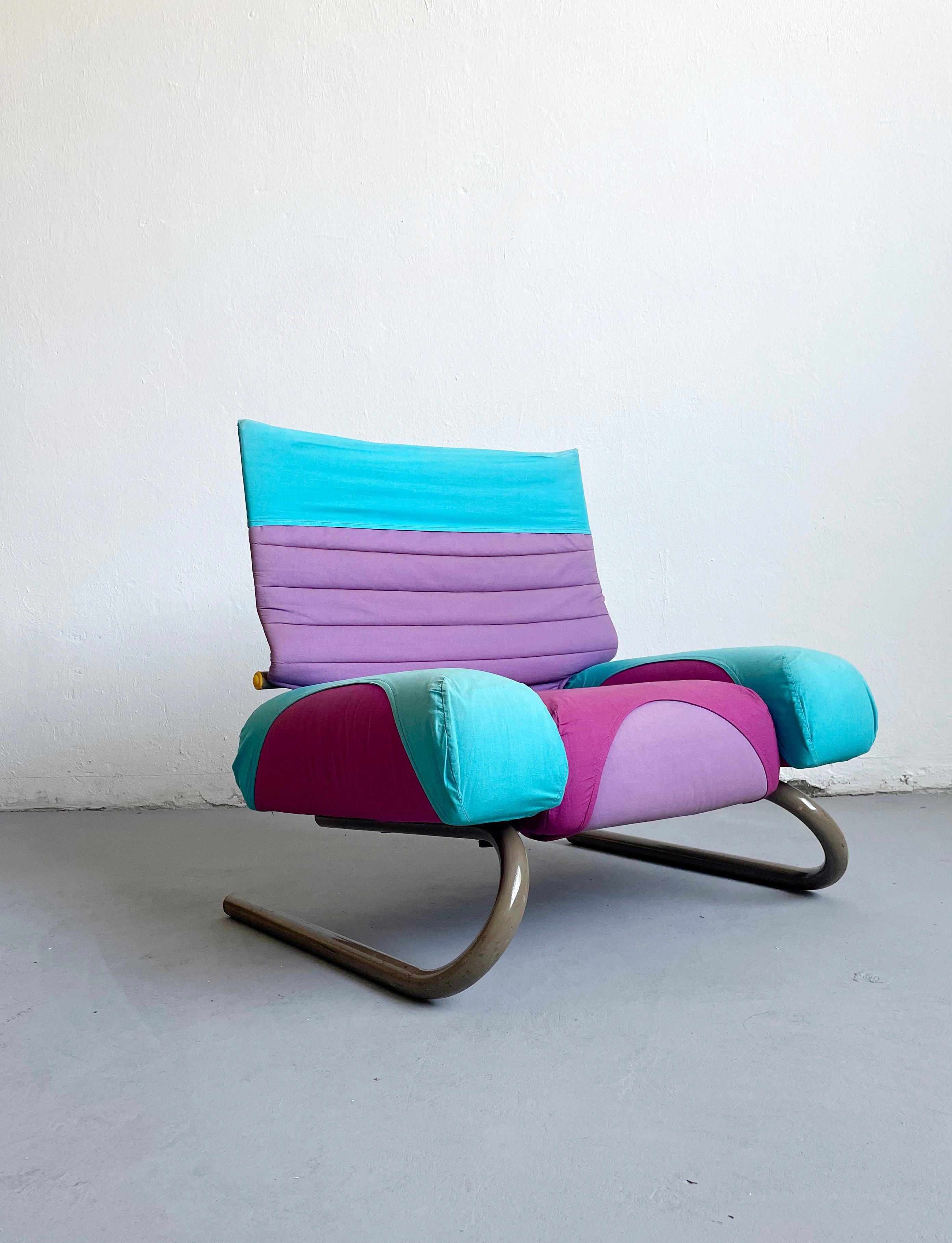 Italian Postmodern 'Peter Pan' Lounge Chair, Michele De Lucchi for Thalia&Co, Italy 1982 For Sale