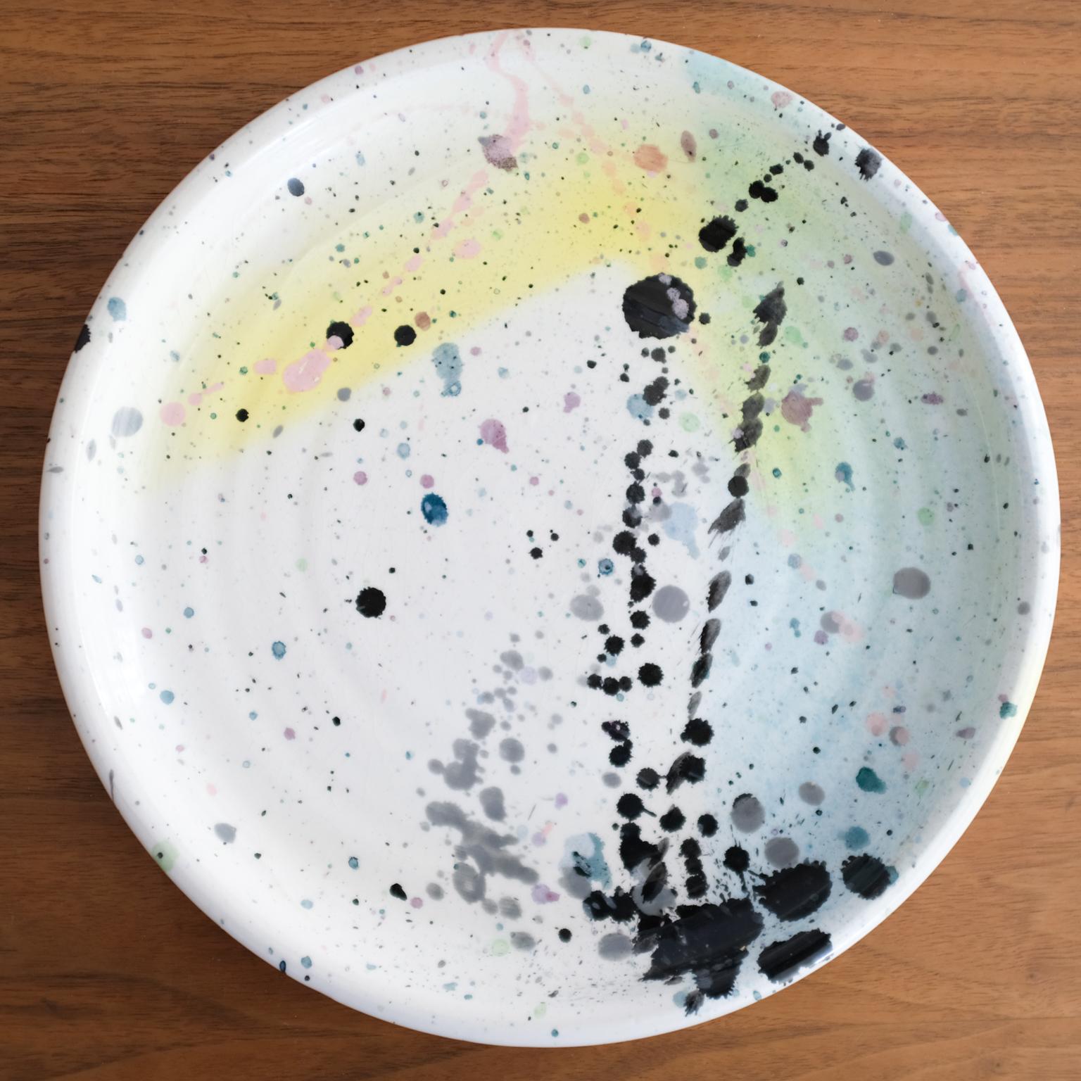Peter Shire ceramic plate from 1980. This is an early work by the Los Angeles-based artist and founding member of The Memphis Group. Signed 