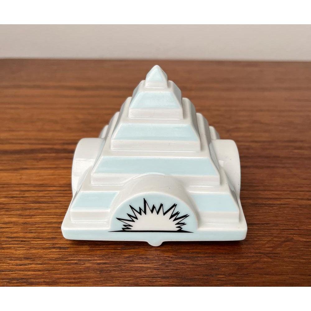 Postmodern Philip Morris Porcelain Stacking Ashtray Pyramide Tip Lid, 2000s For Sale 3