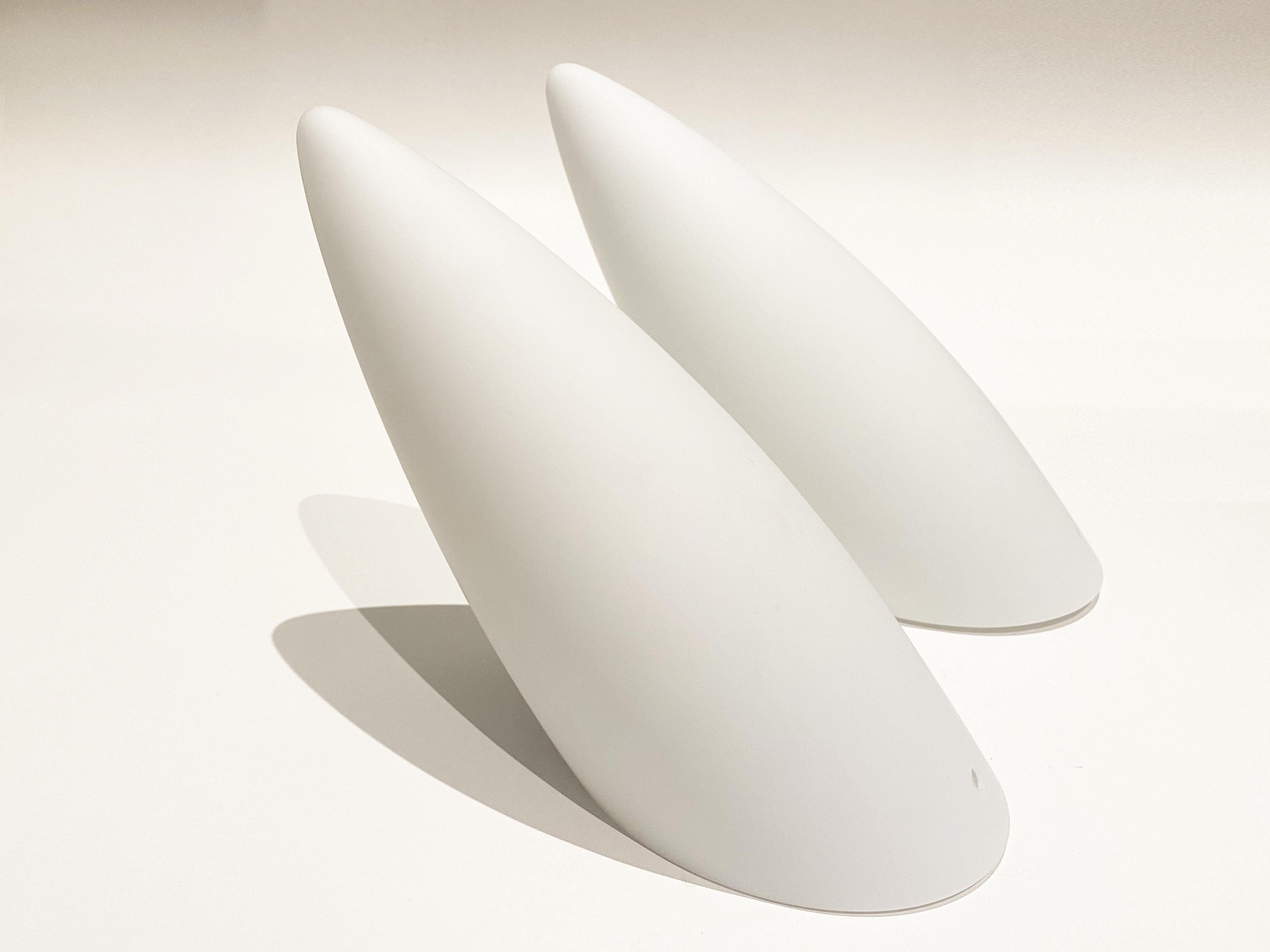 Postmoderne Appliques postmodernes Luci Fair de Philippe Starck pour Flos, 1ère édition, années 1980. en vente
