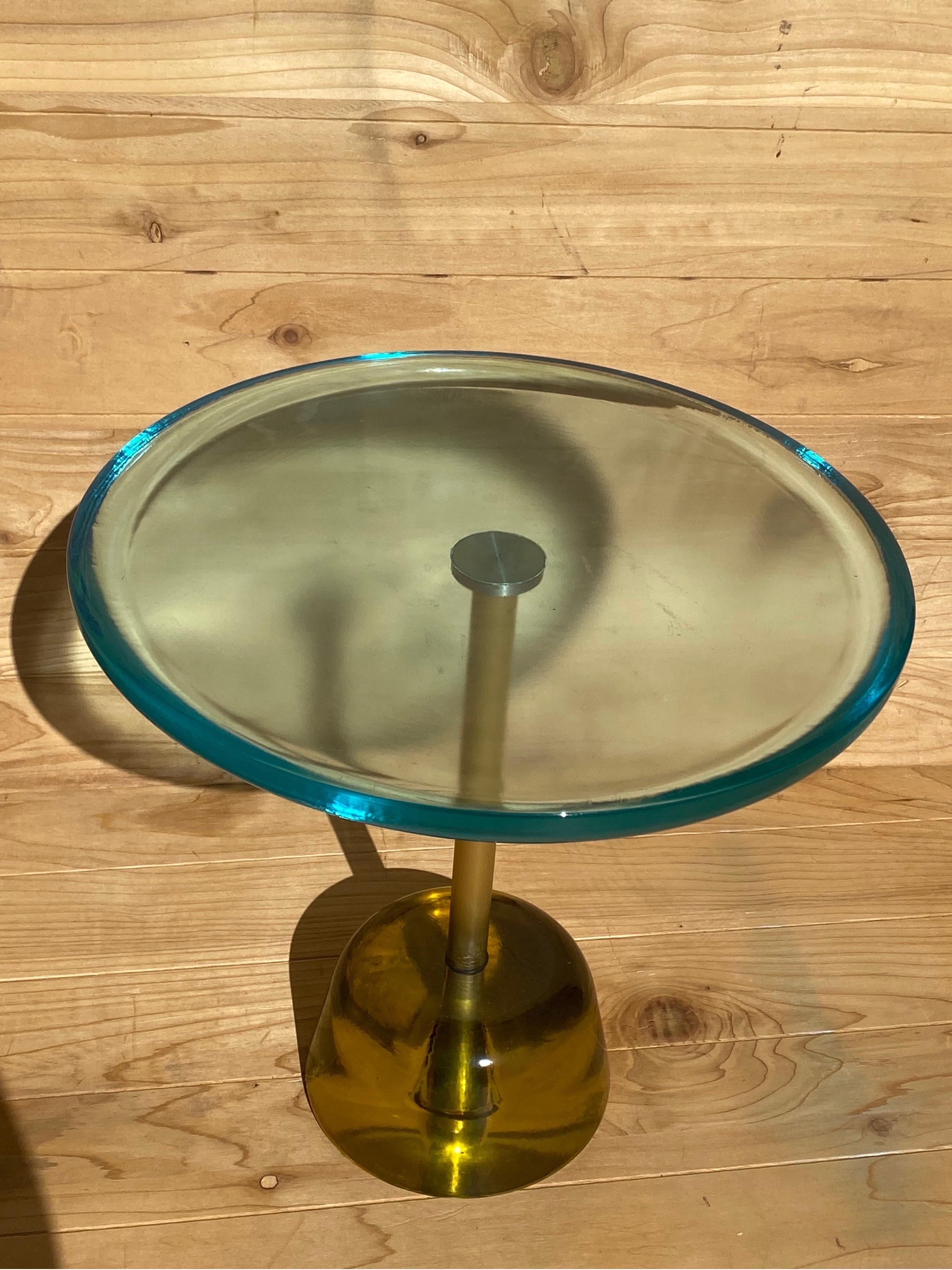 Postmodern Pina Low Aqua Blue Brass Side Table Styled After Pulpo

Elevate your living space with the Postmodern Pina Low aqua blue brass side table by Pulpo from Germany. This unique piece combines a striking aqua blue tabletop with elegant brass