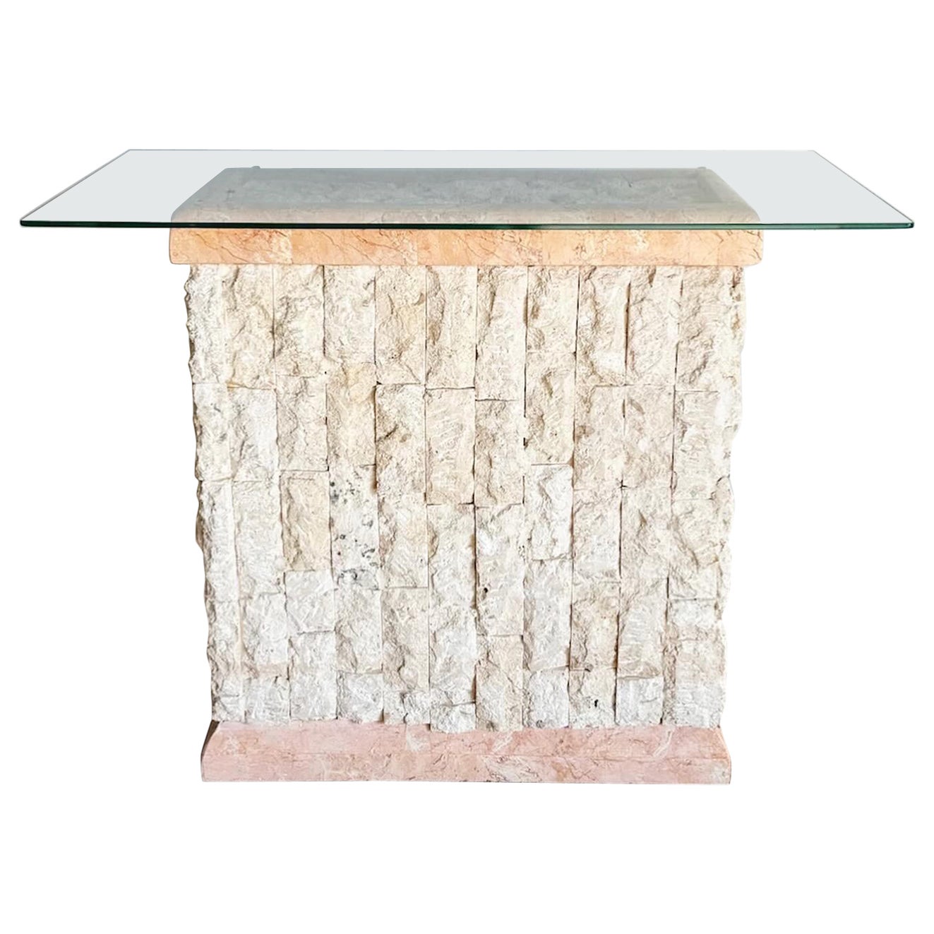 Tavolo console postmoderno in pietra tessellata rosa e beige