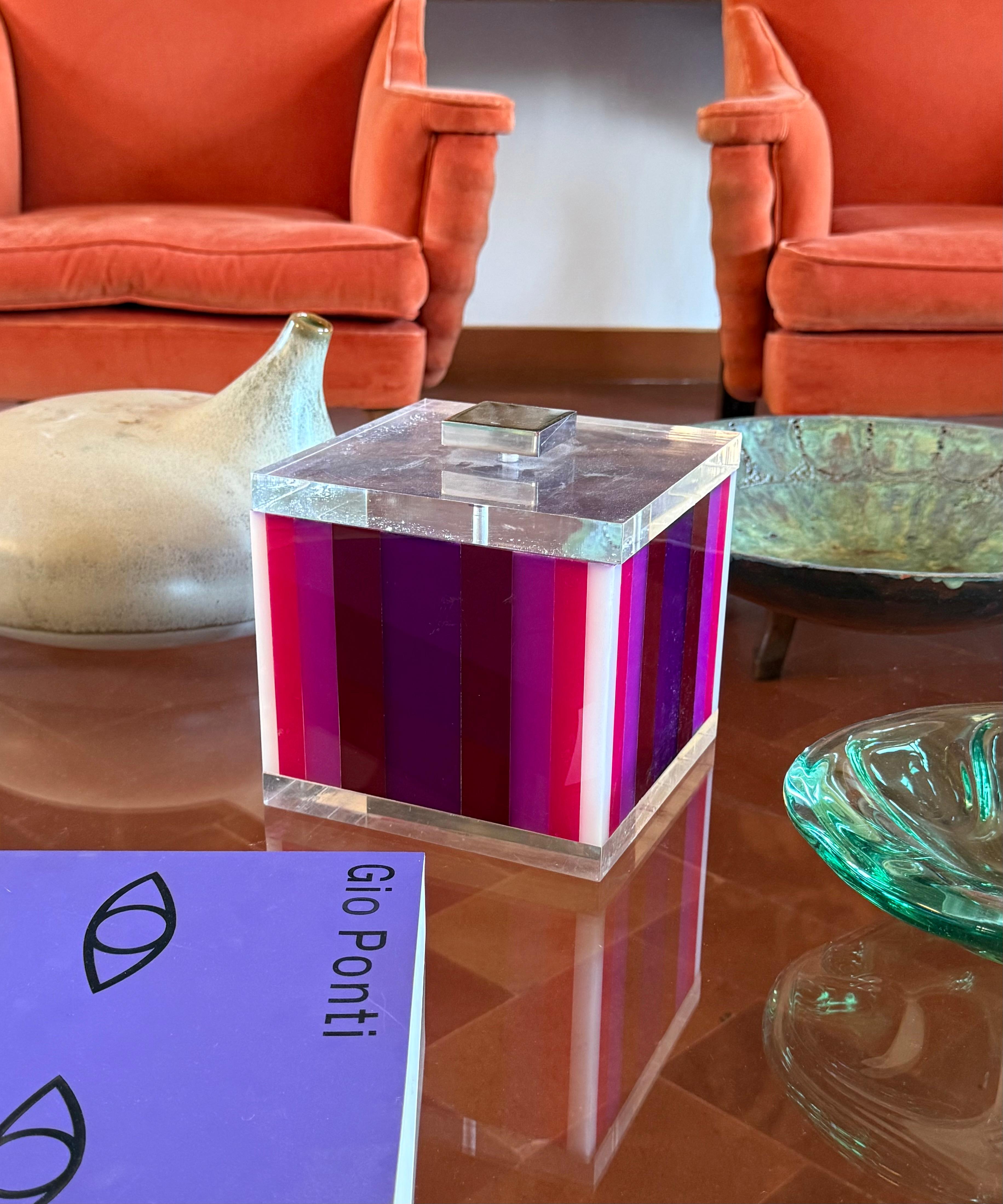 Postmodern pink Ice Bucket, Italy, ca. 1980s in vendita 9