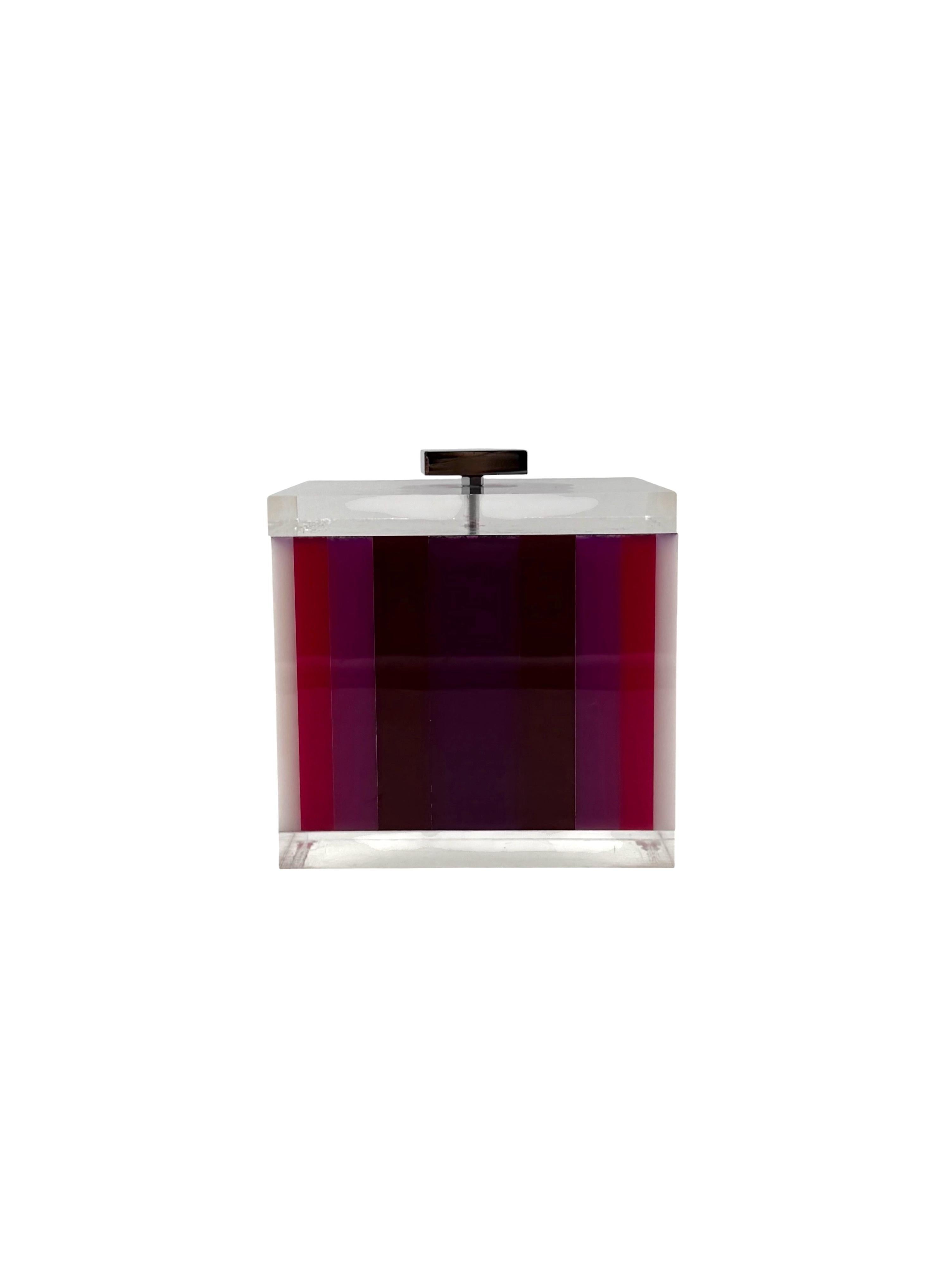 Postmodern pink Ice Bucket, Italy, ca. 1980s In condizioni ottime in vendita a Firenze, IT