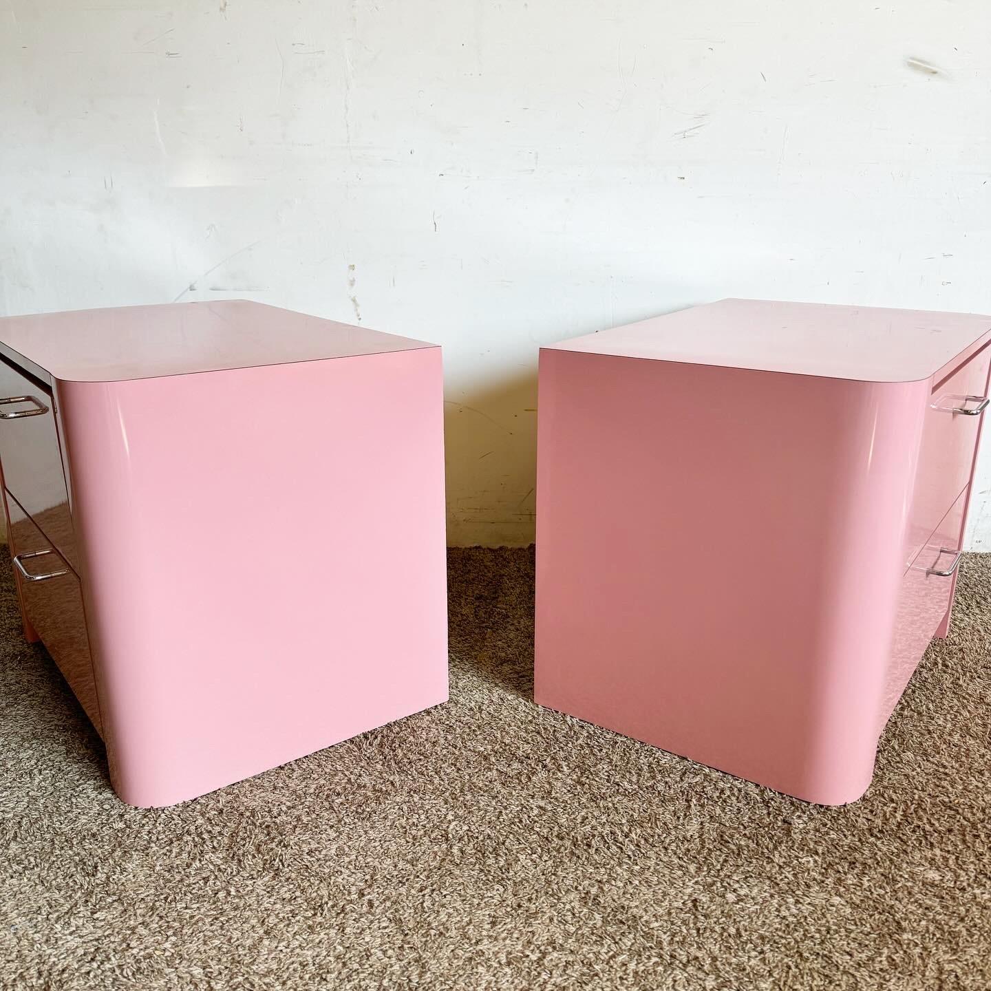 Postmodern Pink Lacquer Laminate Nightstands With Chrome Handles - a Pair In Good Condition For Sale In Delray Beach, FL