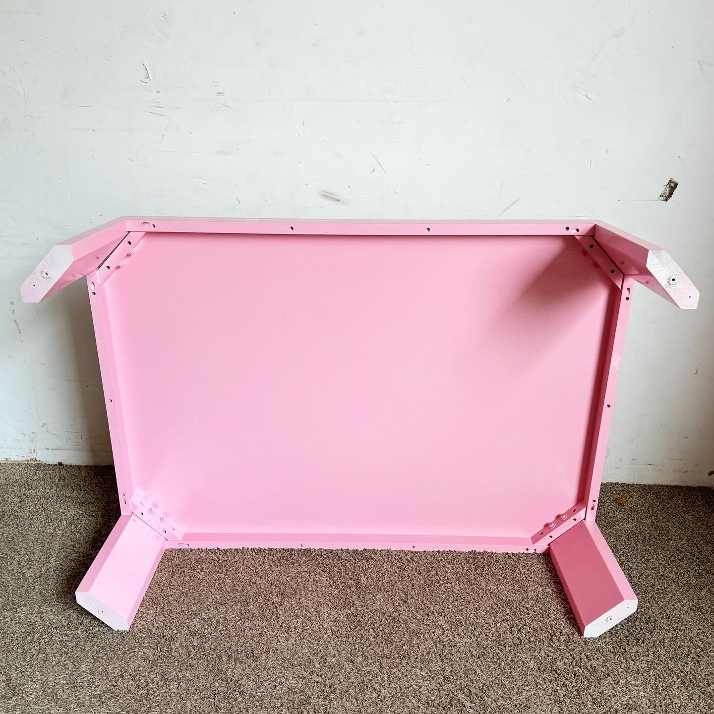 Postmodern Pink Lacquered Coffee Table In Good Condition In Delray Beach, FL