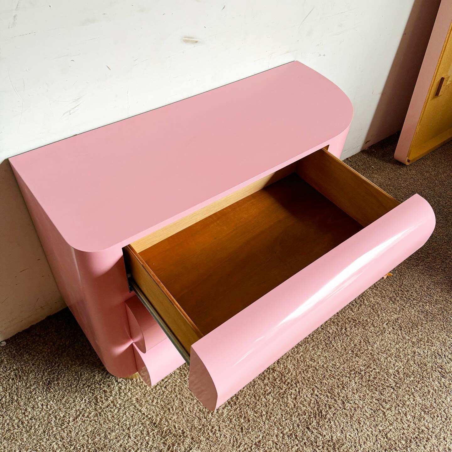 Postmodern Pink Lacquered Curved Bullnose Commode /Chest of Drawers For Sale 1
