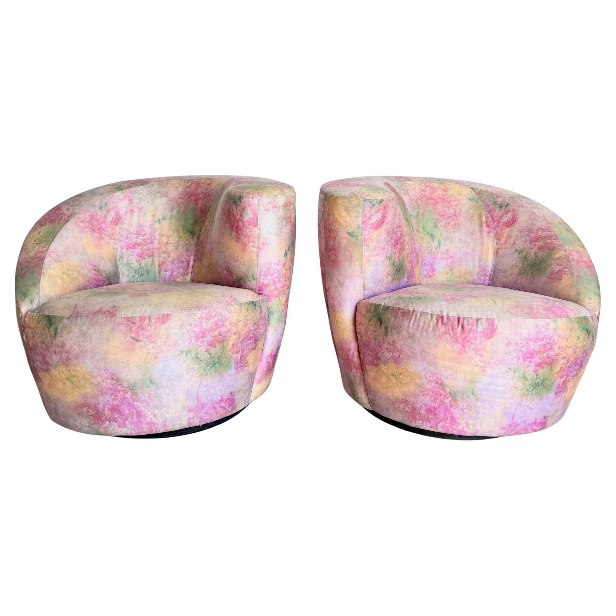 Sedie girevoli Nautilus rosa multi colorate postmoderne di Directional in vendita