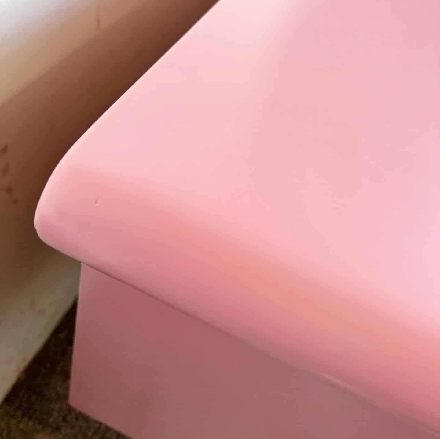 Postmodern Pink Scalloped Floating Credenza 4