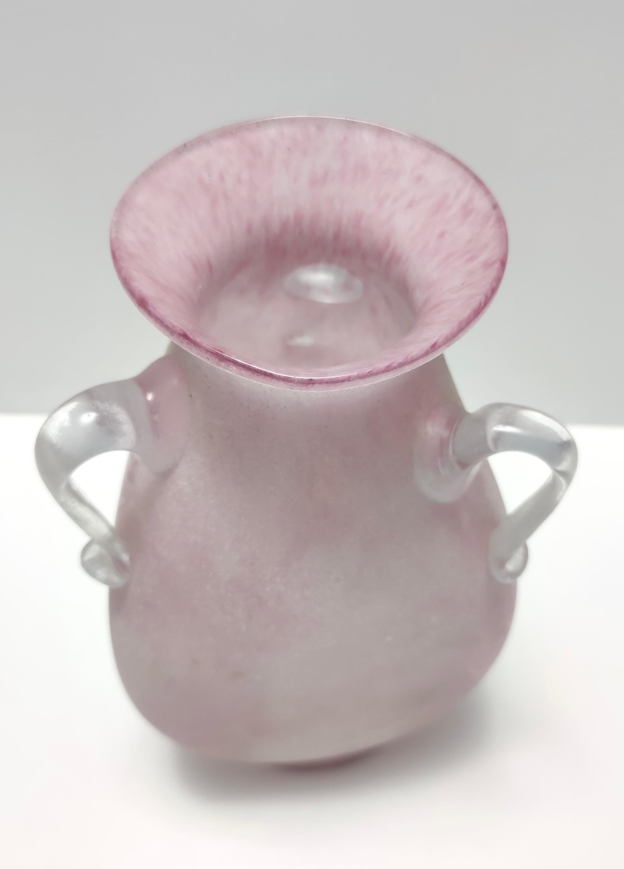 Late 20th Century Postmodern Pink Scavo Glass Vase Ascribable to Gino Cenedese, Italy For Sale