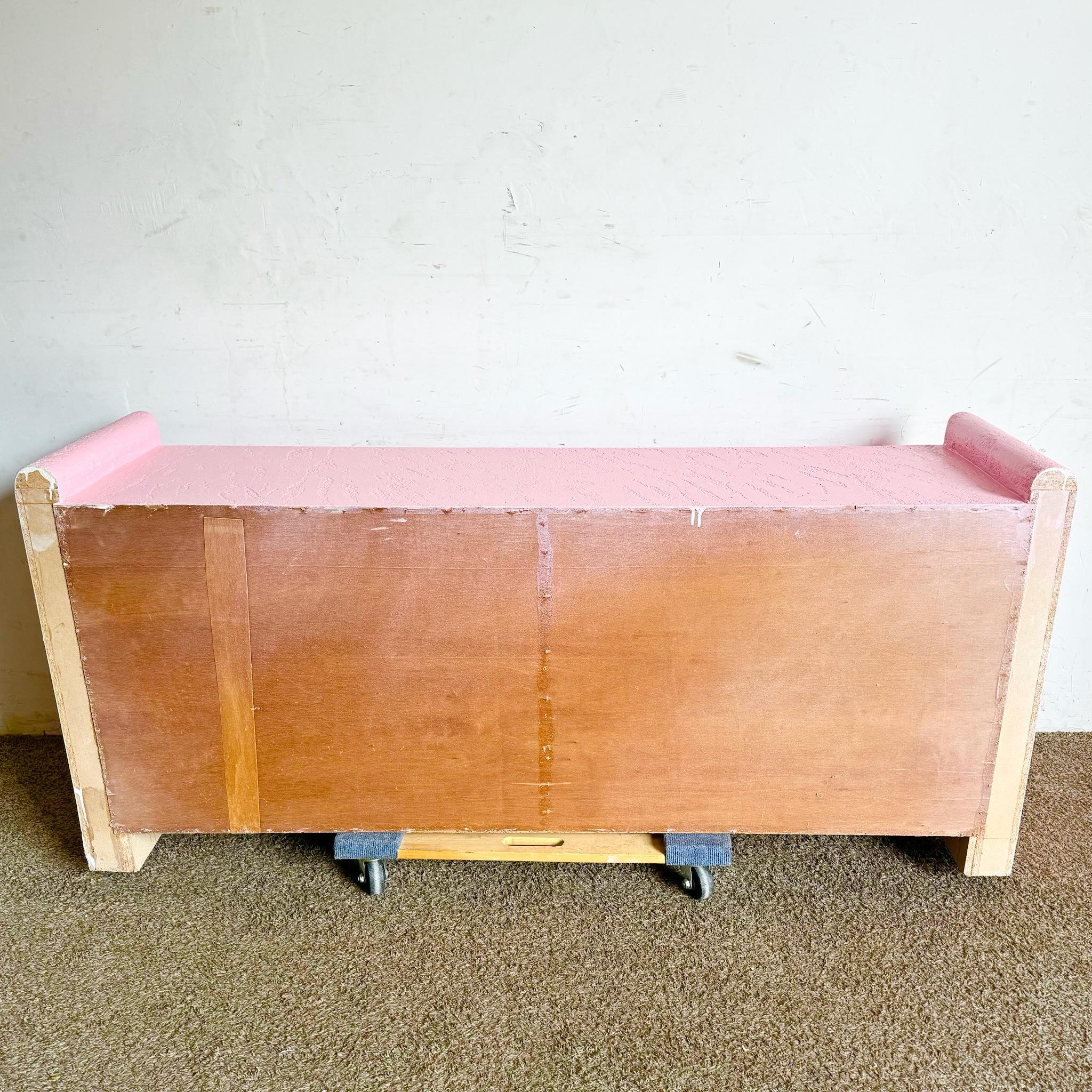 Credenza postmoderna con finitura a stucco rosa in vendita 4