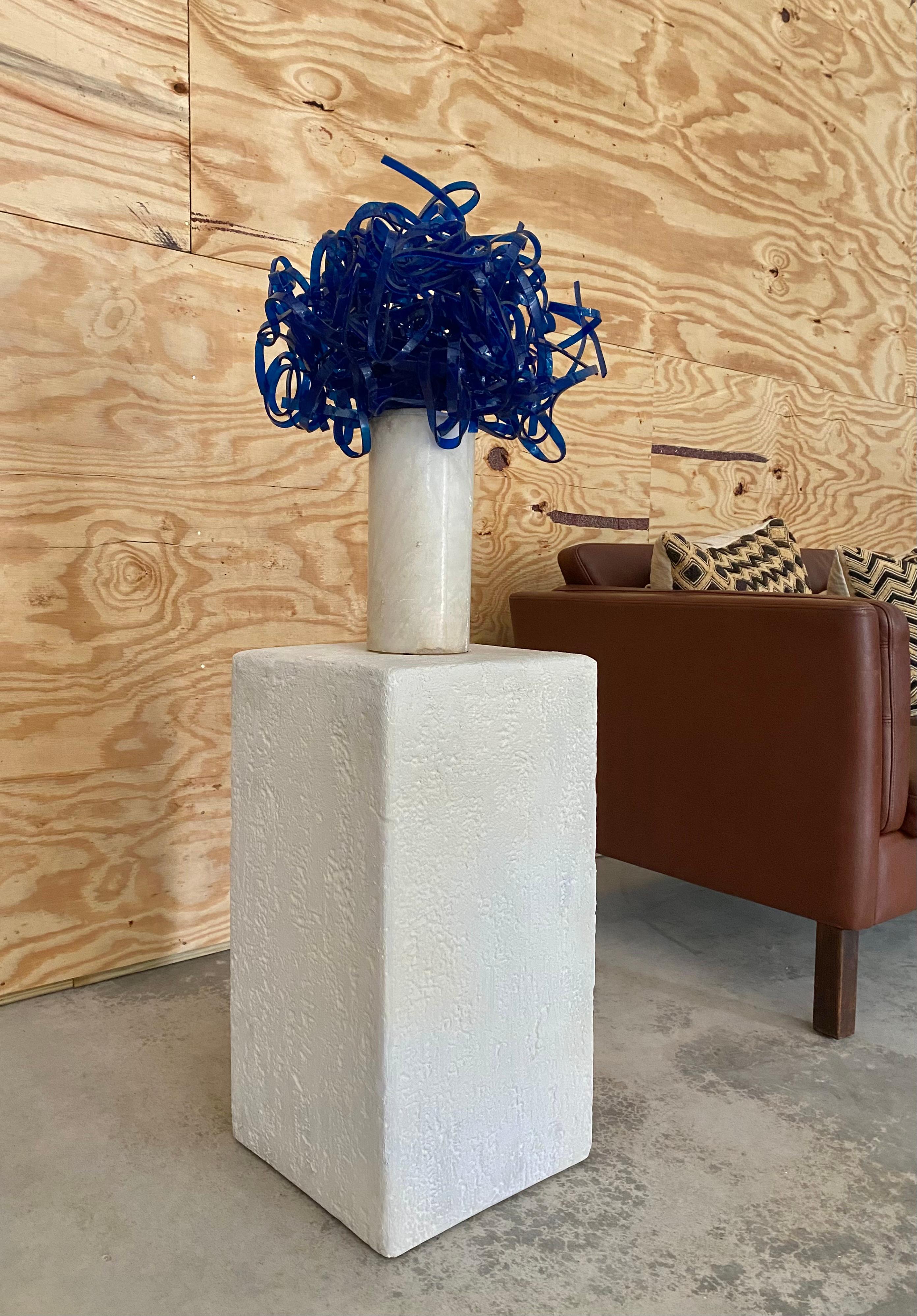 Escultura posmoderna de escayola Pedestal / Soporte para plantas en venta 4