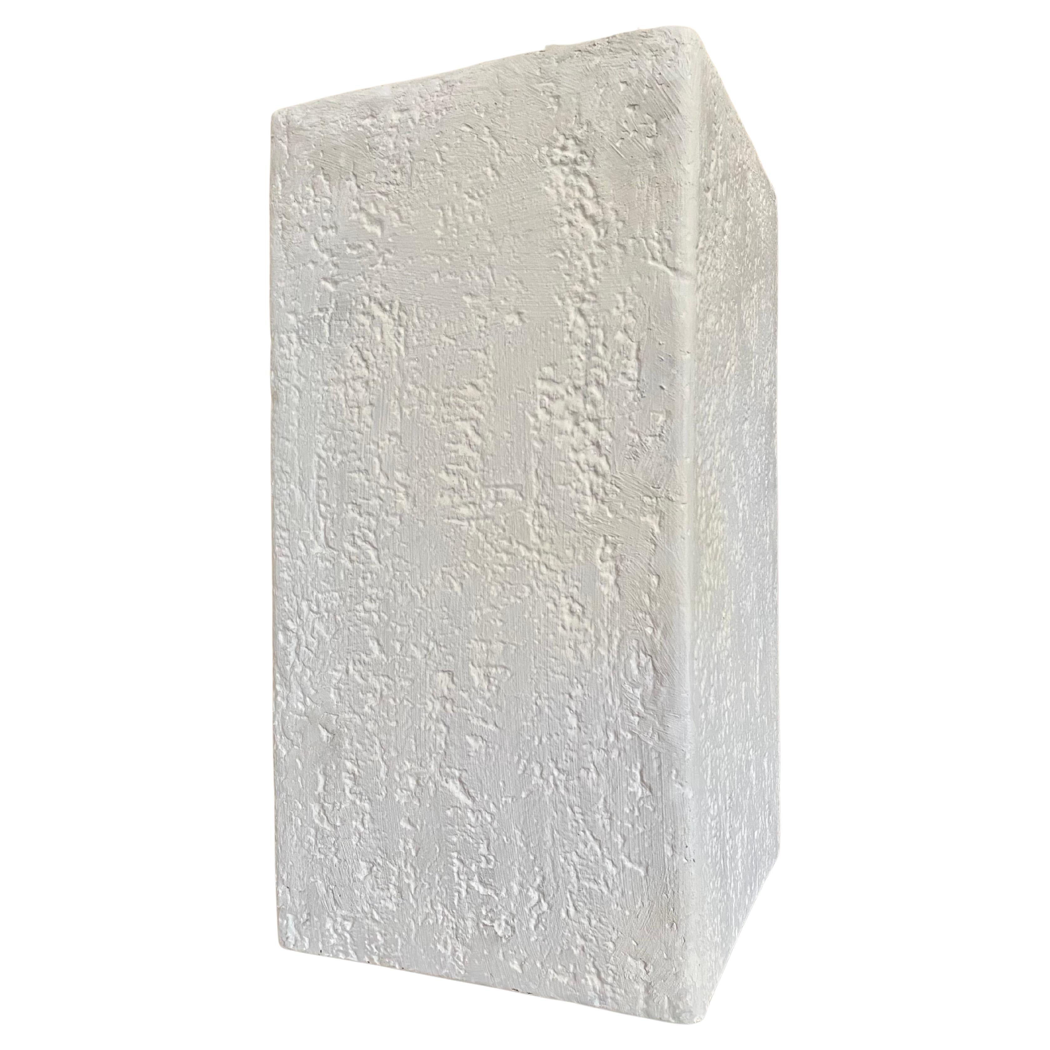 Escultura posmoderna de escayola Pedestal / Soporte para plantas en venta