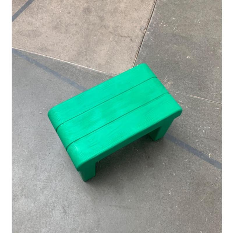 Taburete posmoderno de plástico imitación madera, años 80 en Excelente estado para la venta en Hamburg, DE