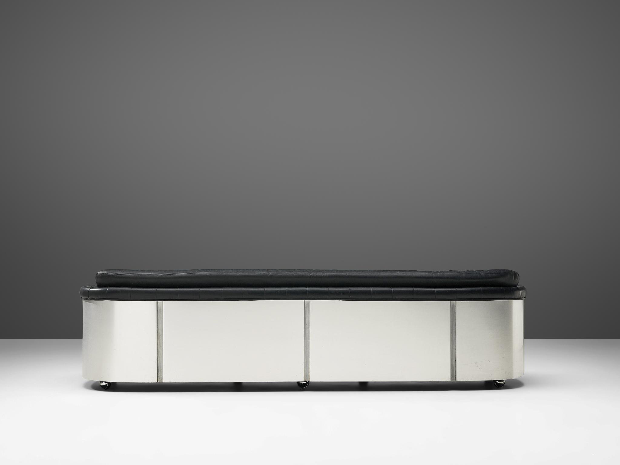 Postmodern 'Platina' Sofa by Durlet in Leather and Aluminum 4