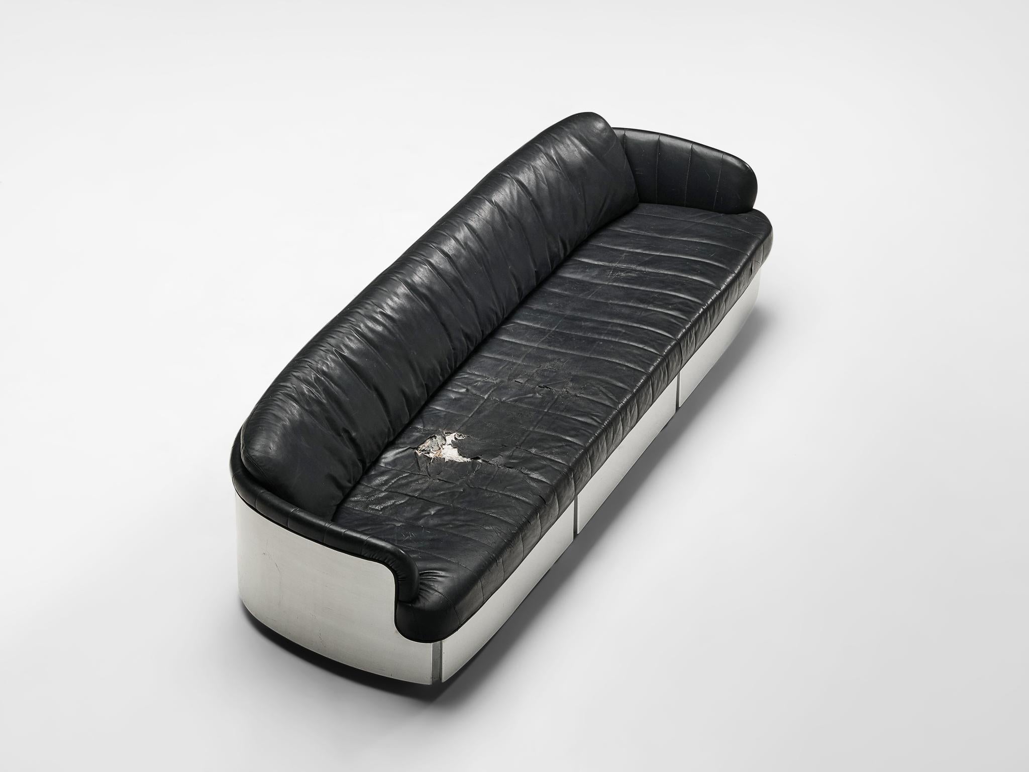 Postmodern 'Platina' Sofa by Durlet in Leather and Aluminum 6