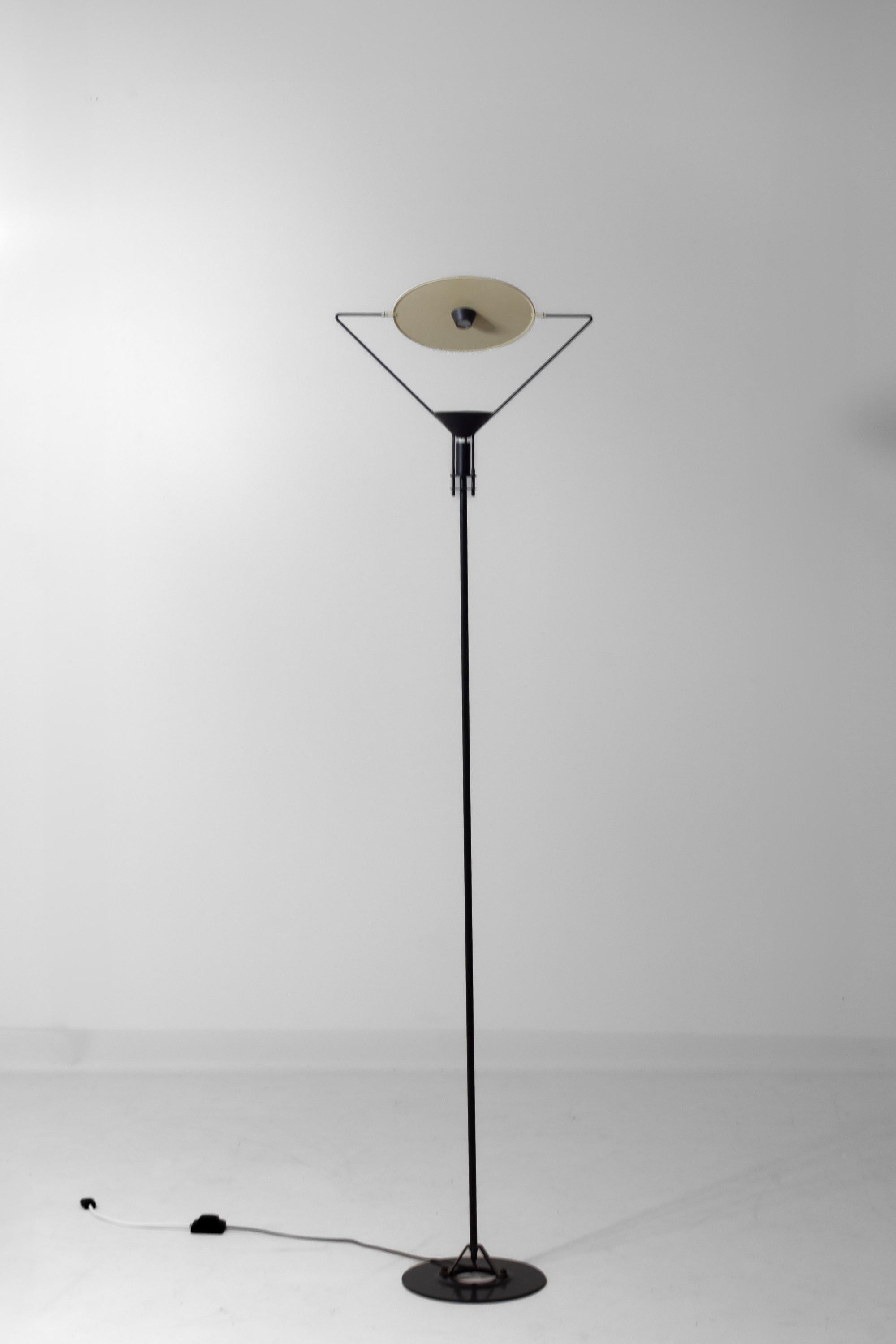 Lámpara postmoderna 'Polifemo' de Artemide, Italia Años 80 Italiano en venta