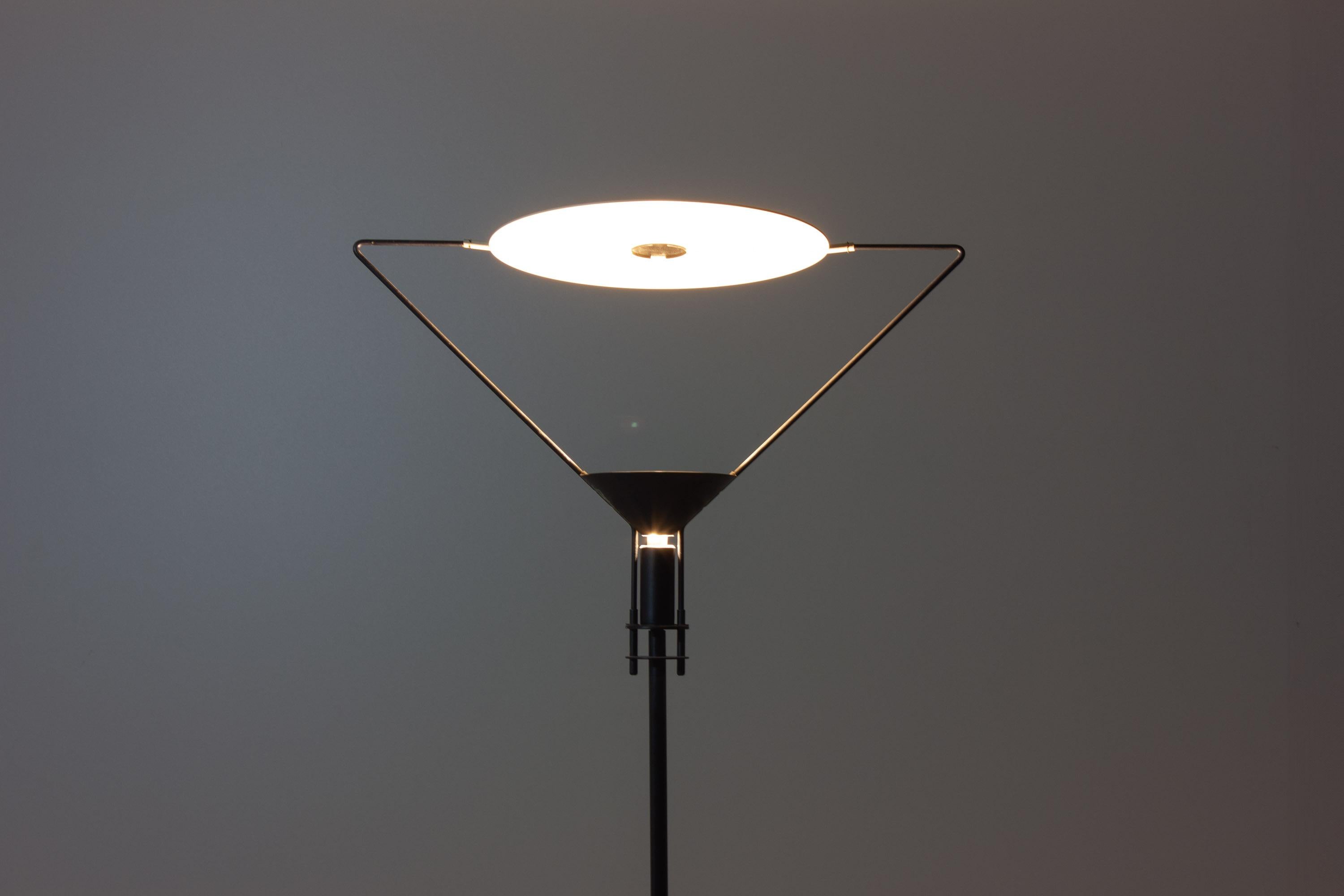 Lámpara postmoderna 'Polifemo' de Artemide, Italia Años 80 en venta 1