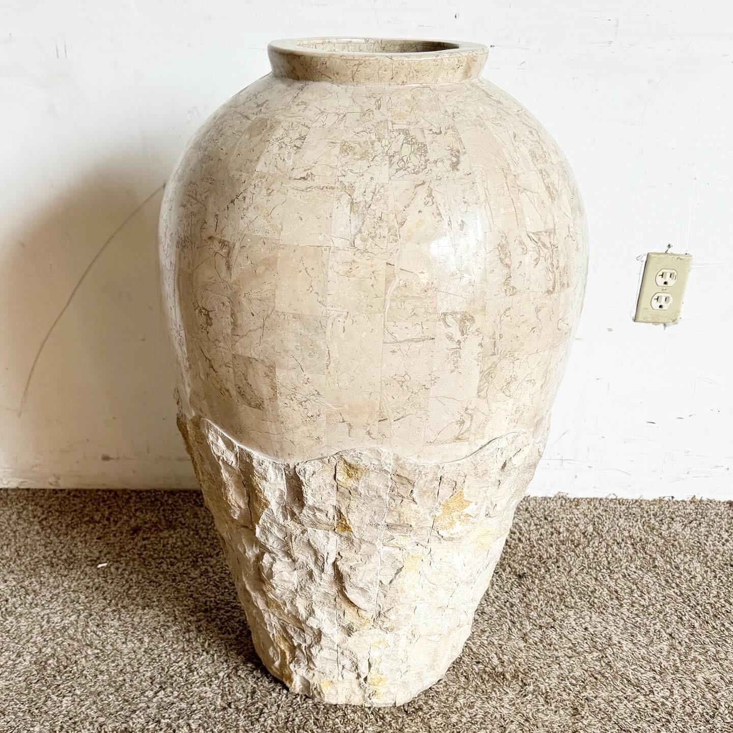 Postmodern Polished and Raw Tessellated Stone Floor Vase In Good Condition For Sale In Delray Beach, FL