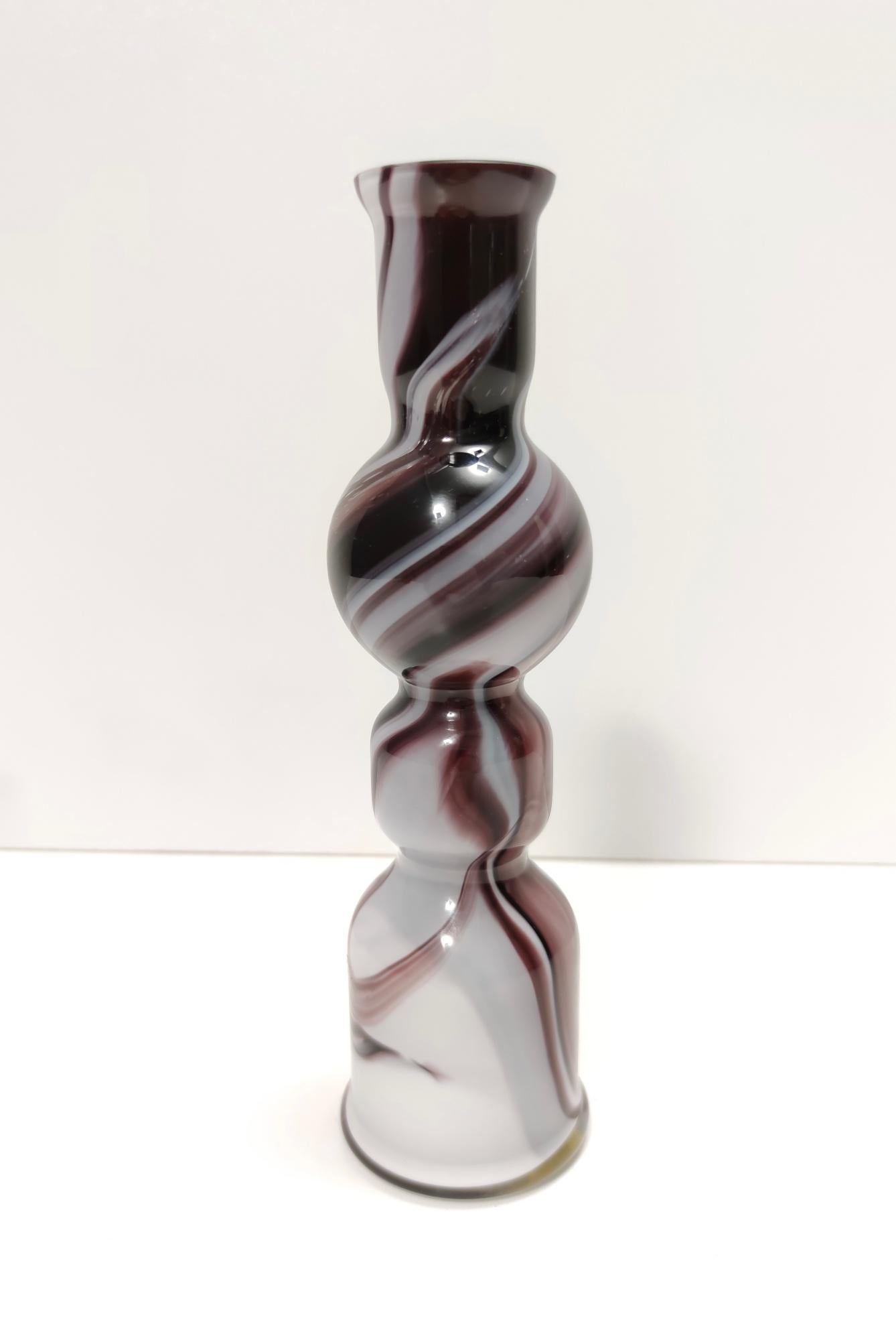 Late 20th Century Postmodern Purple and White Murano Glass Vase “Wave” by Carlo Moretti, Italy For Sale