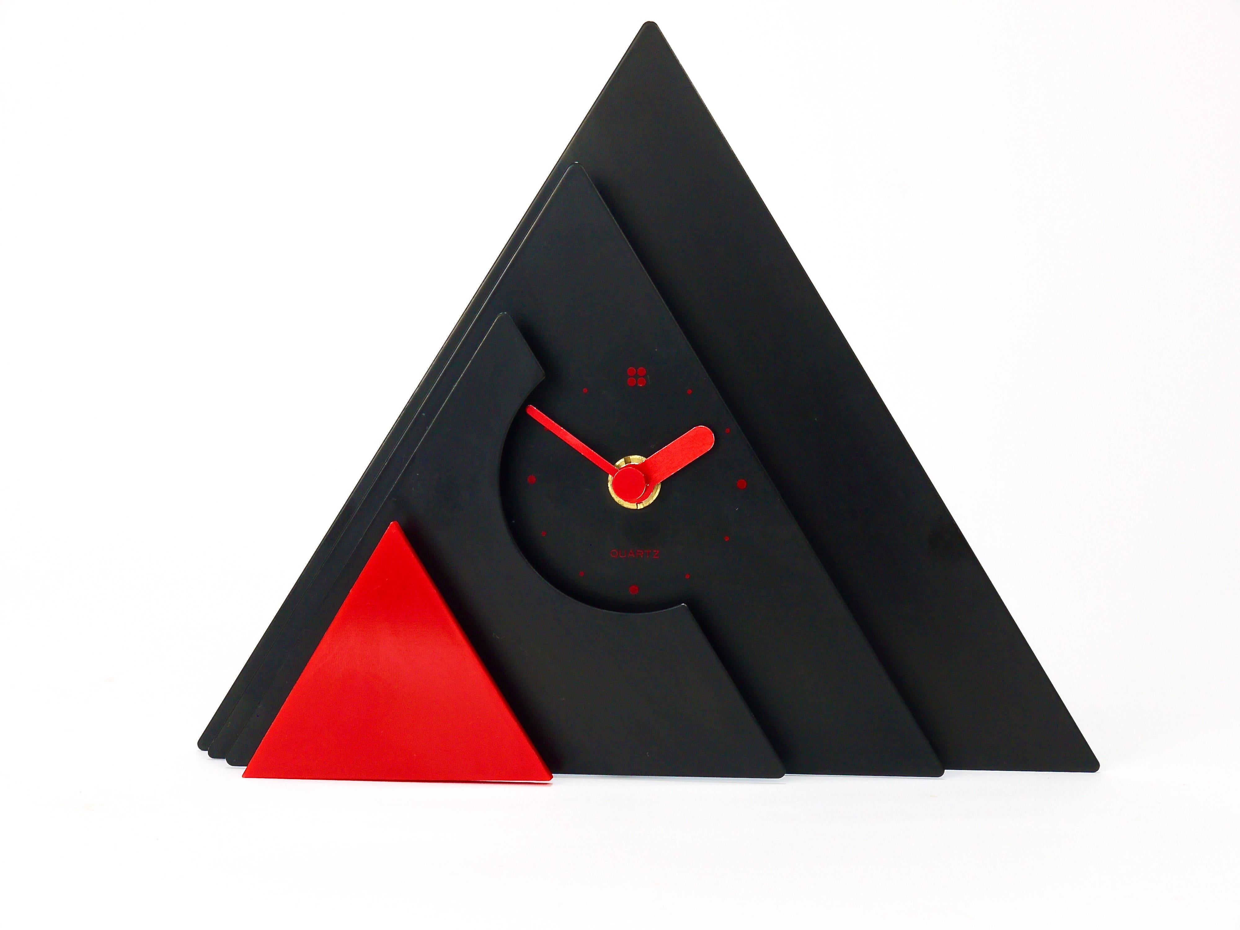 Metal Postmodern Pyramid Desk or Table Clock by Makiko Taniguchi, Japan, 1980s For Sale